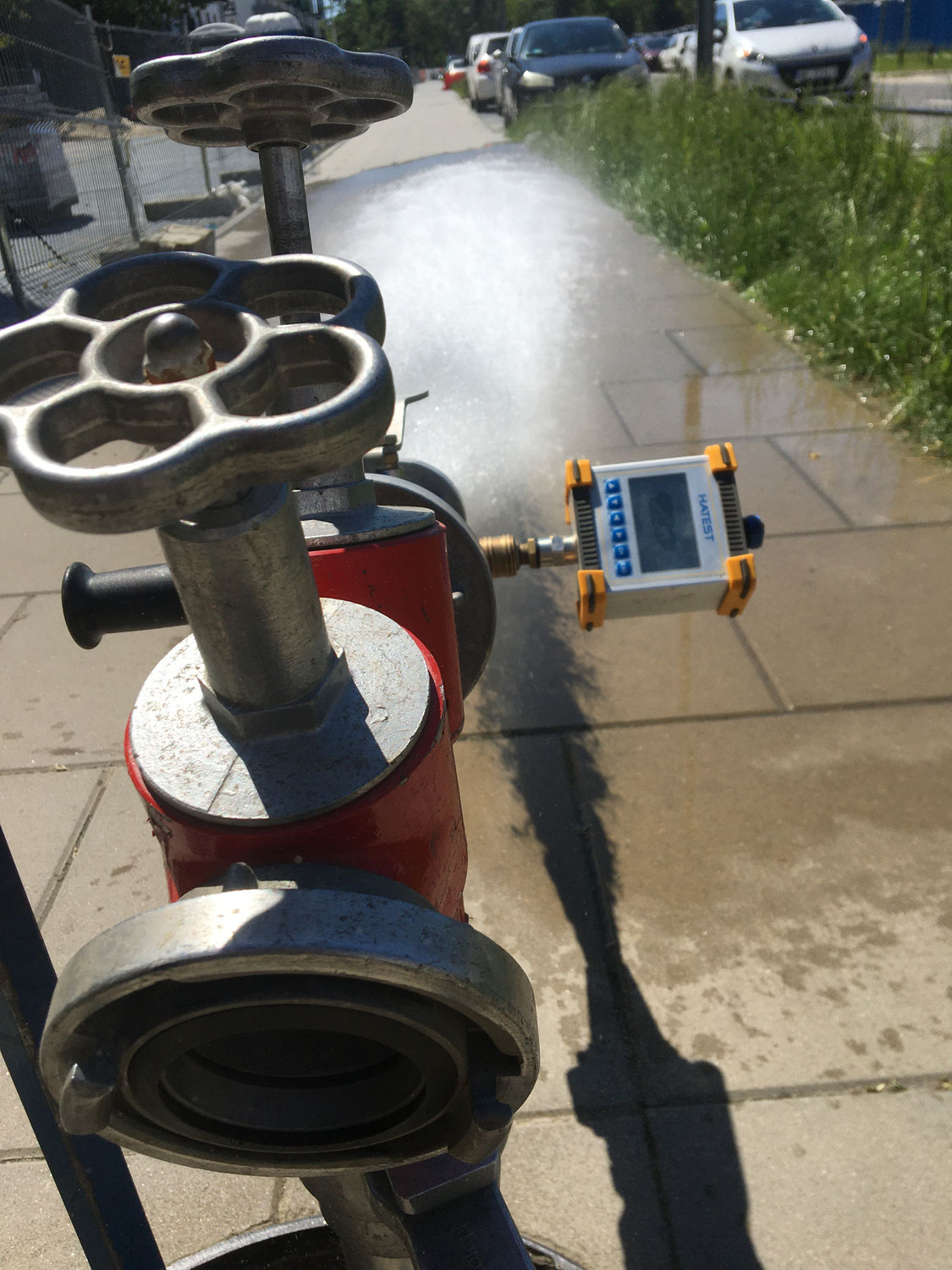 Badanie wydajności hydrantów wewnętrznych i zewnętrznych