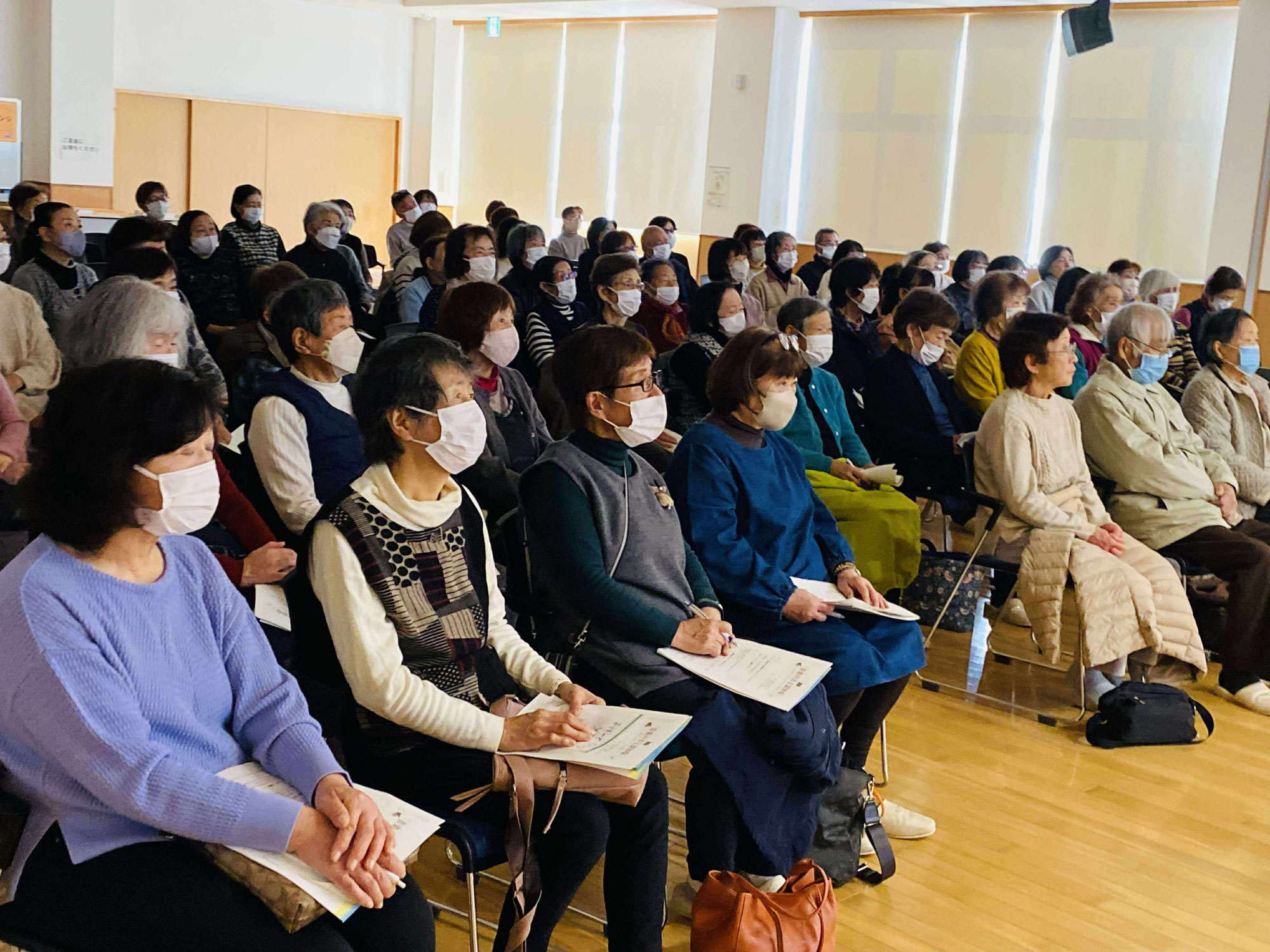 【音楽と認知症全国ネットワーク】12/6@福島県桑折町にて講演会〜絵本の世界から〜