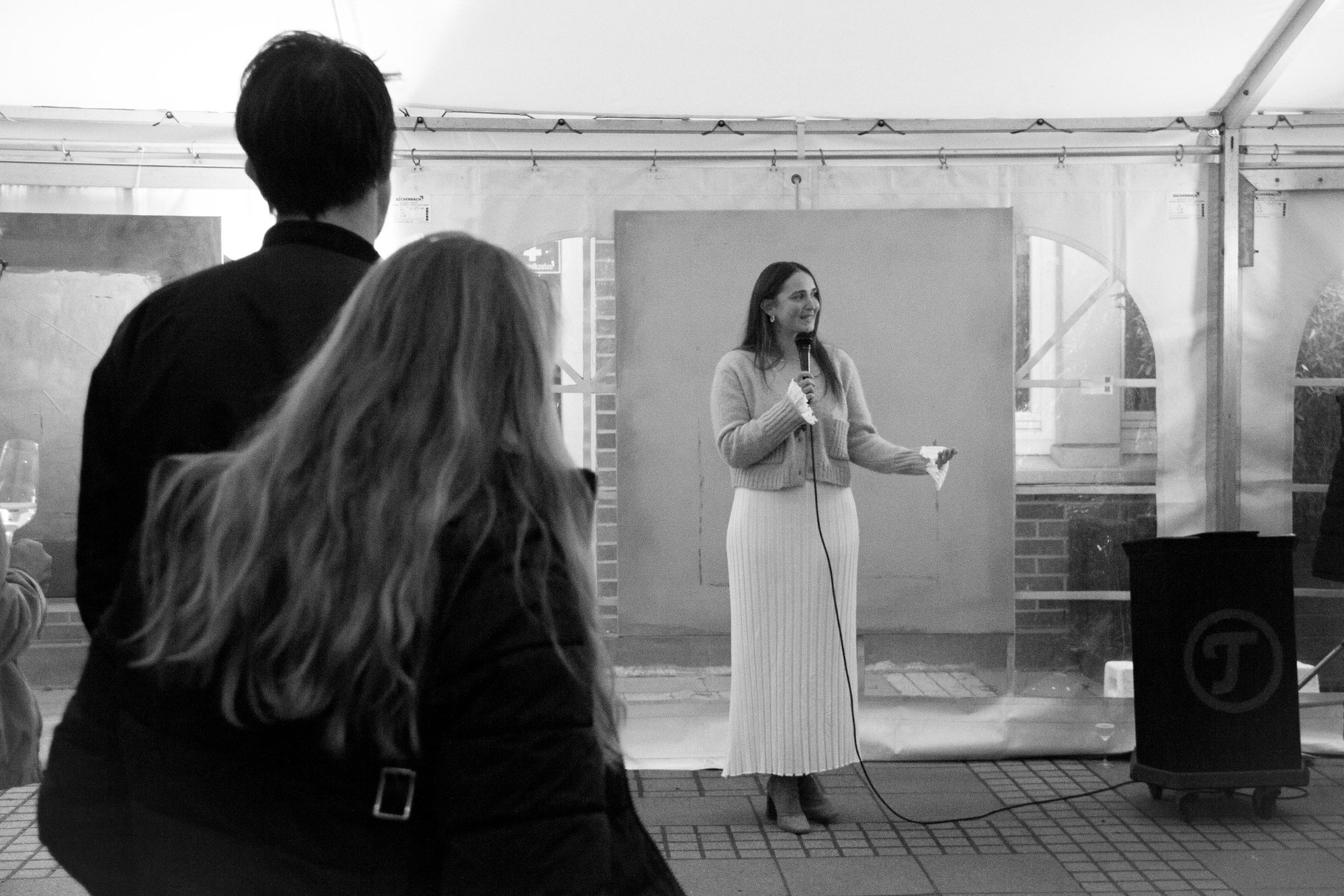 Inner Courts: Vernissage von Alexandra Livadaru bei den Zehlendorfer Wespen