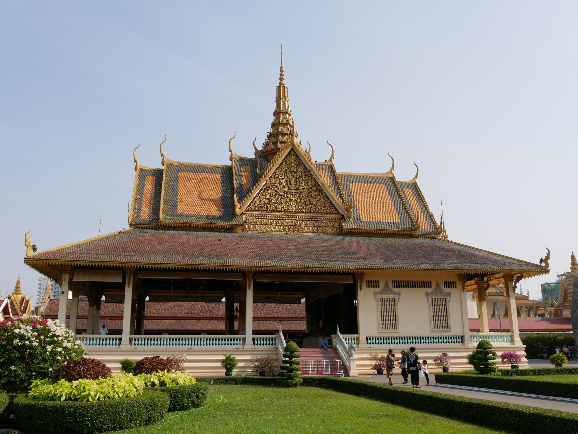 Über Höhen und Tiefen in Phnom Penh