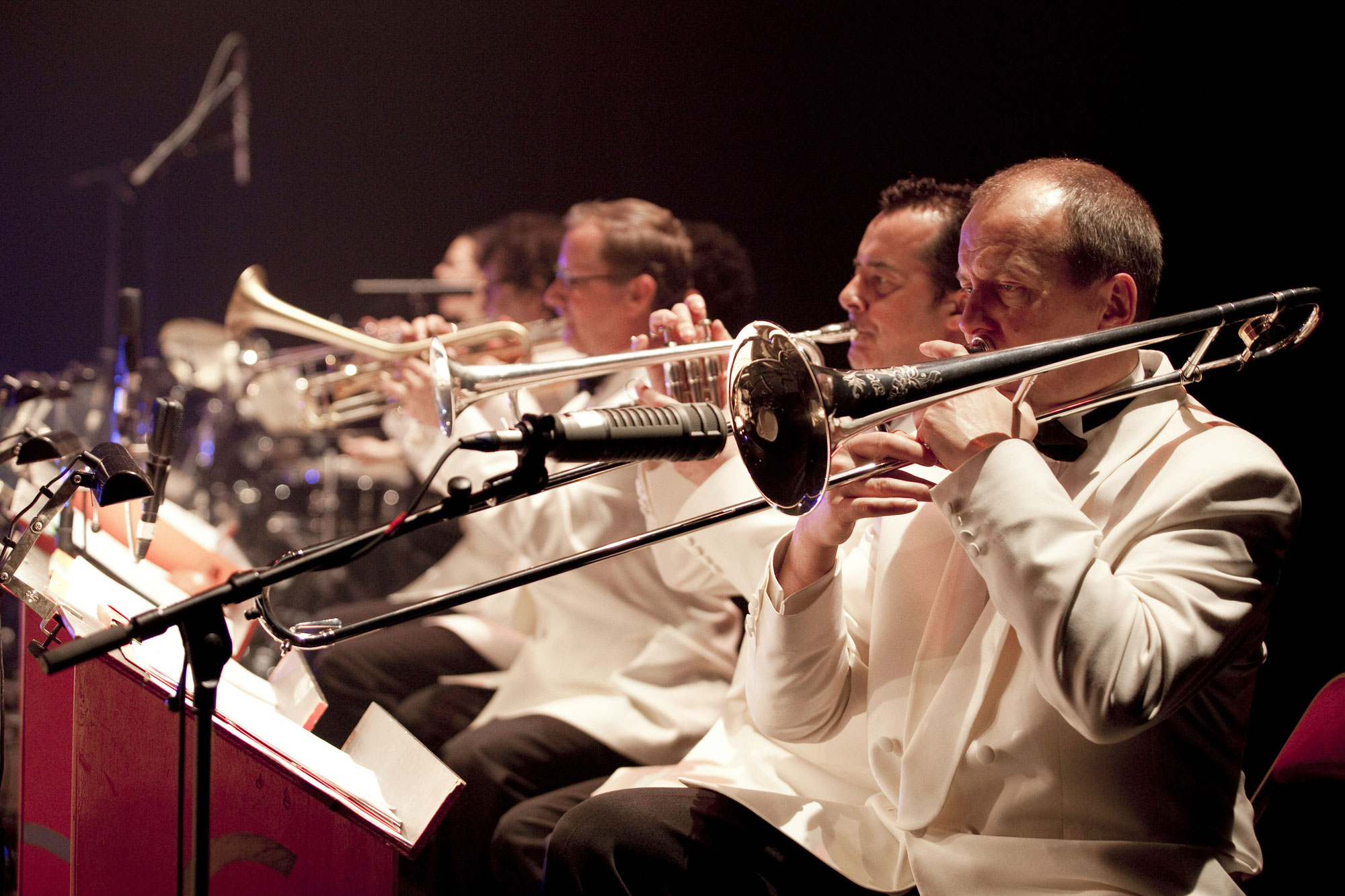 CONTACTS Le Grand Orchestre du Splendid CONTACTS Le Grand Orchestre du Splendid