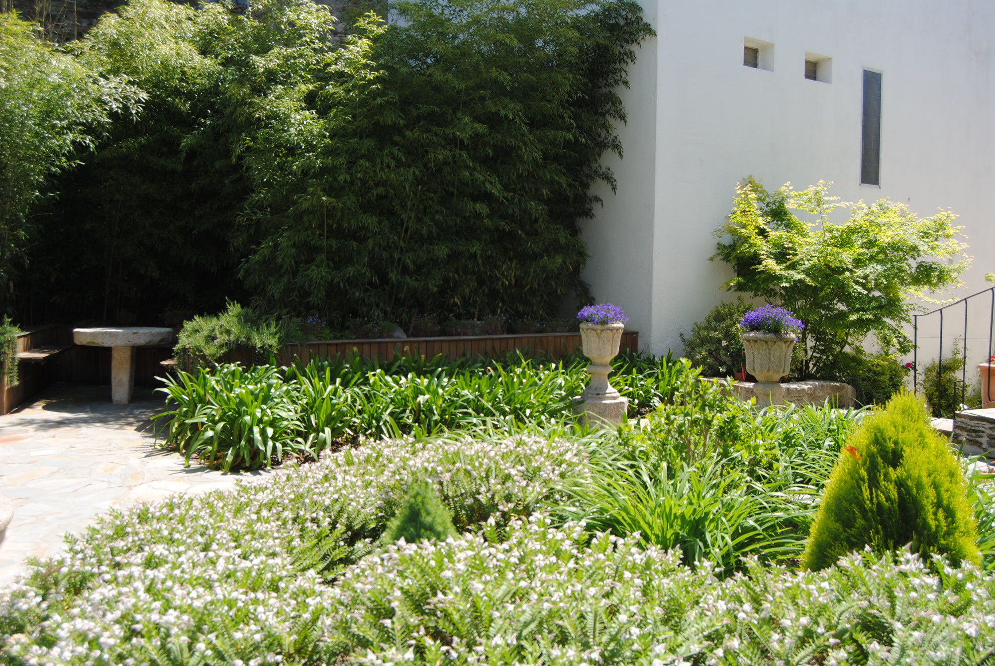 VÍDEOS | JARDINERÍA | CÉSPED ARTIFICIAL | ESTANQUES - Tienda on line de