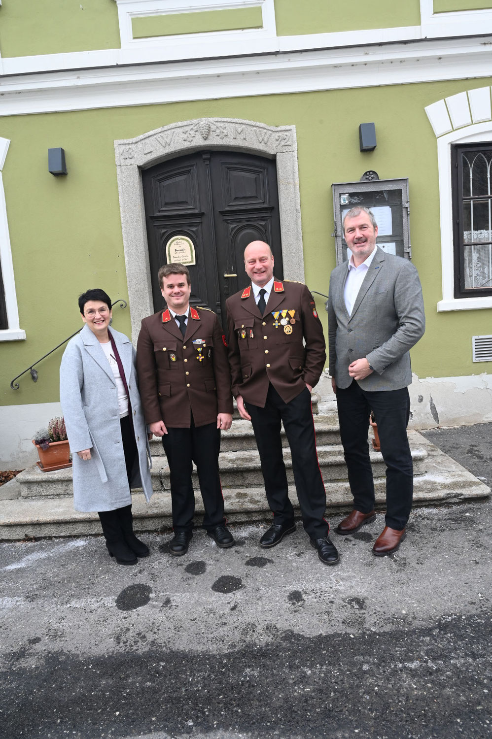 Feuerwehrkommando bei Neuwahlen bestätigt