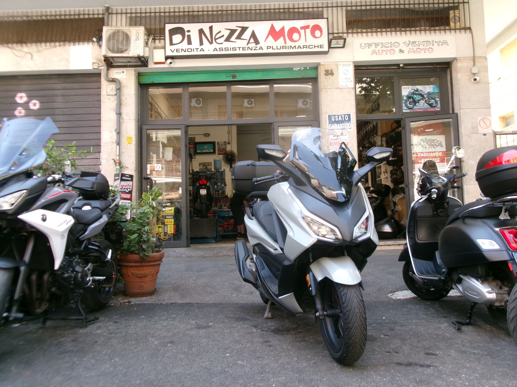 HONDA FORZA 350 ABS TCS - 2024 - KM 32.000 - EURO 5