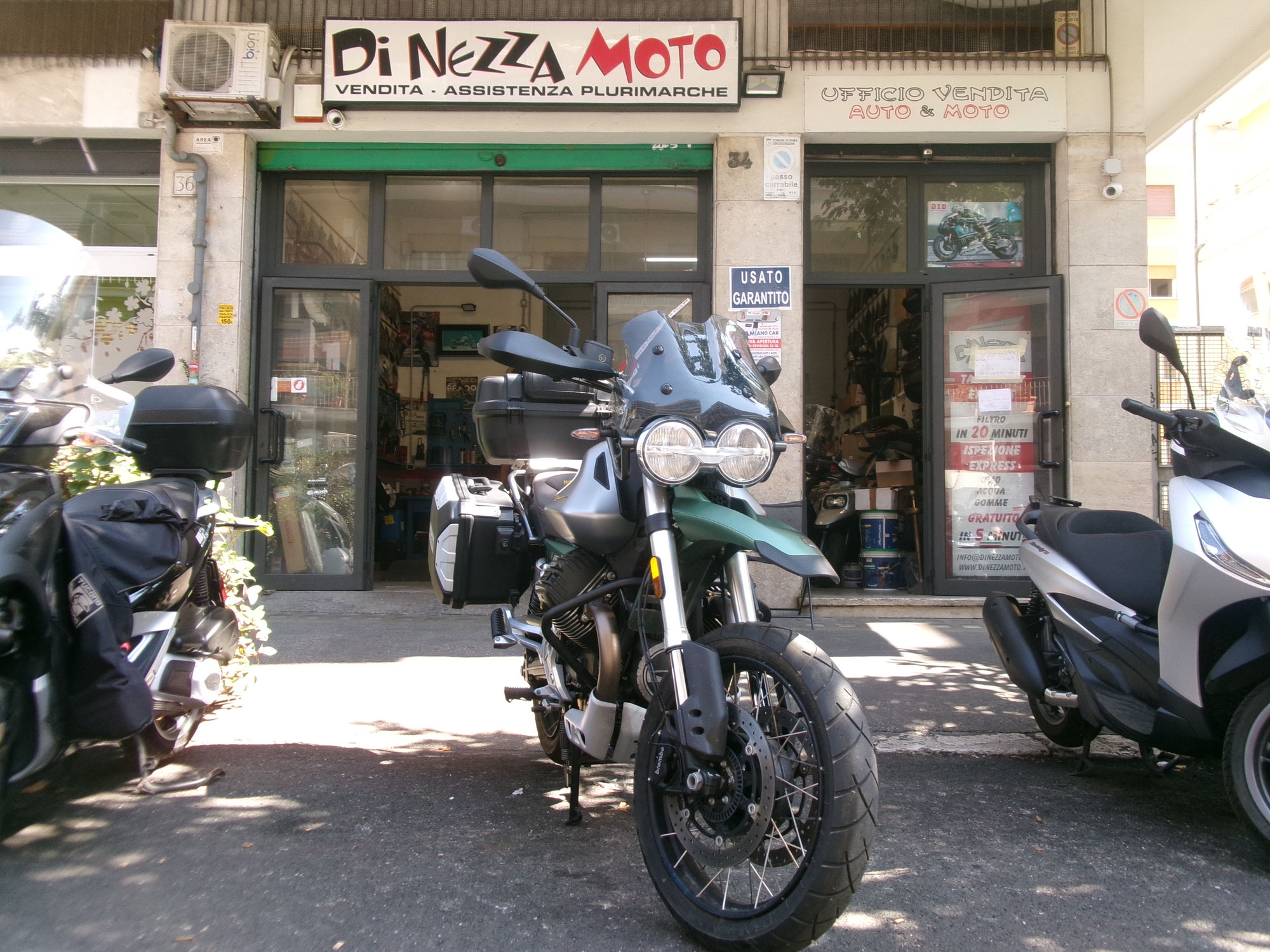 MOTO GUZZI 850 V 85 TT CENTENARIO - 2021 - KM 4.000 - EURO 5