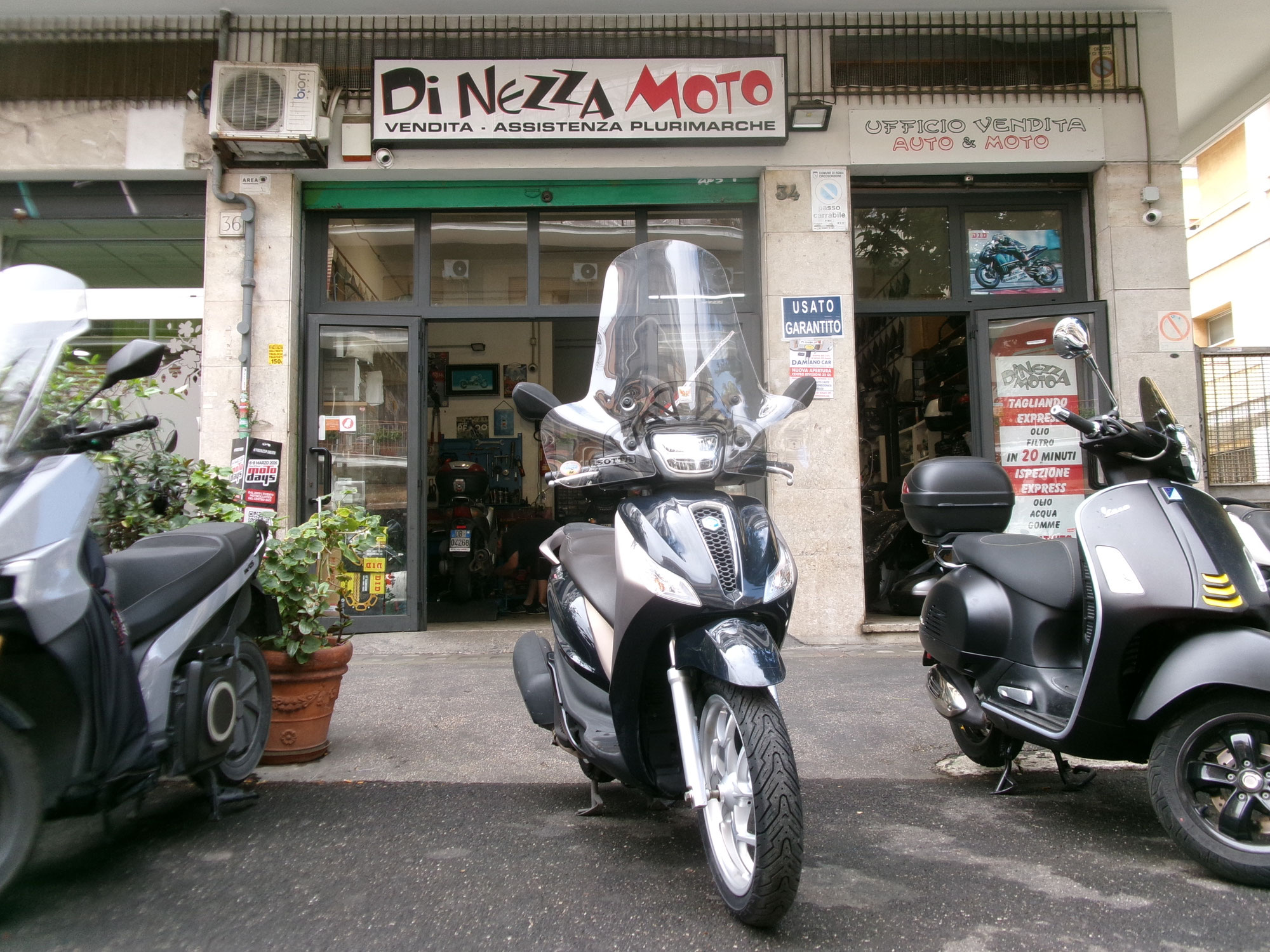 PIAGGIO MEDLEY 150 ABS - 2022 - KM 30.000 - EURO 5 - IVA ESPOSTA