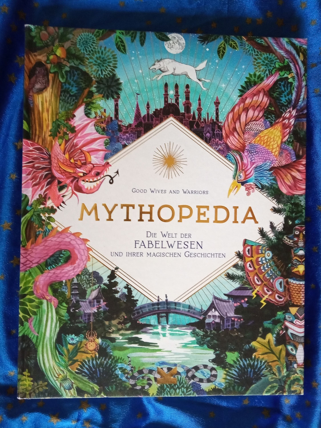 MYTHOPEDIA-Ein Buch mit Mythen aus aller Welt