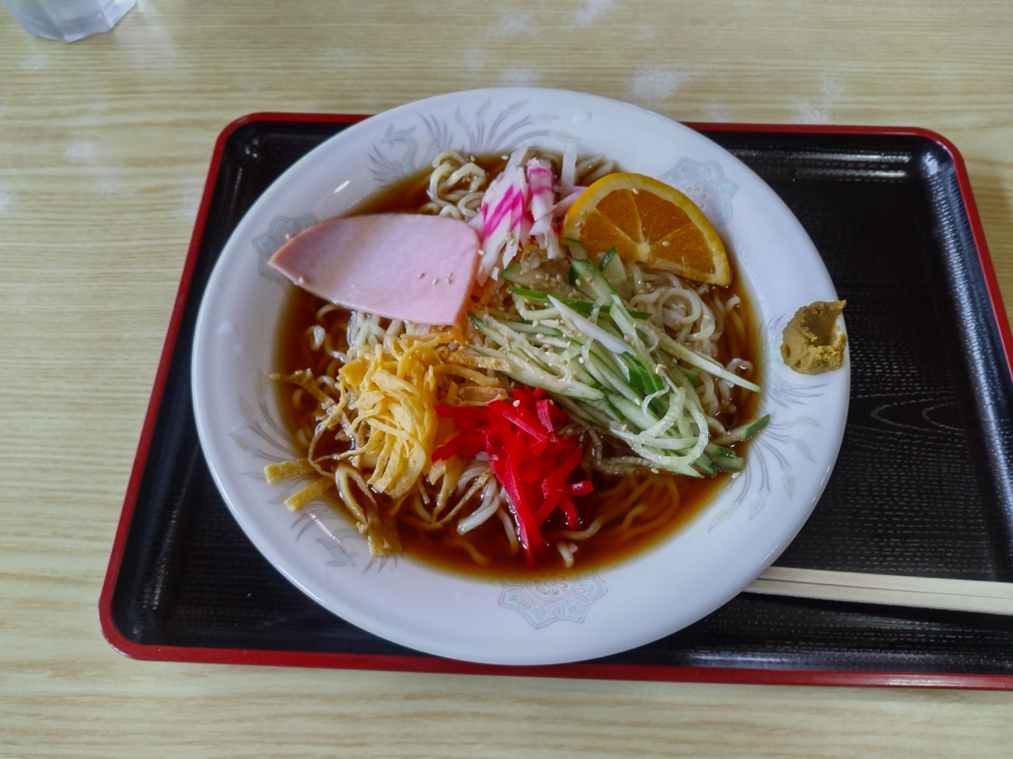 丸金食堂の冷やし中華