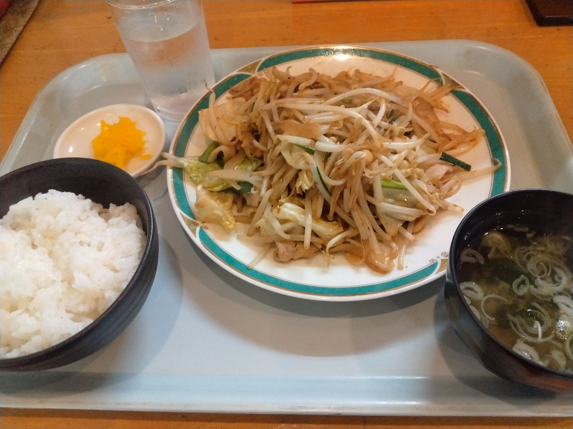 一祥の野菜炒め定食