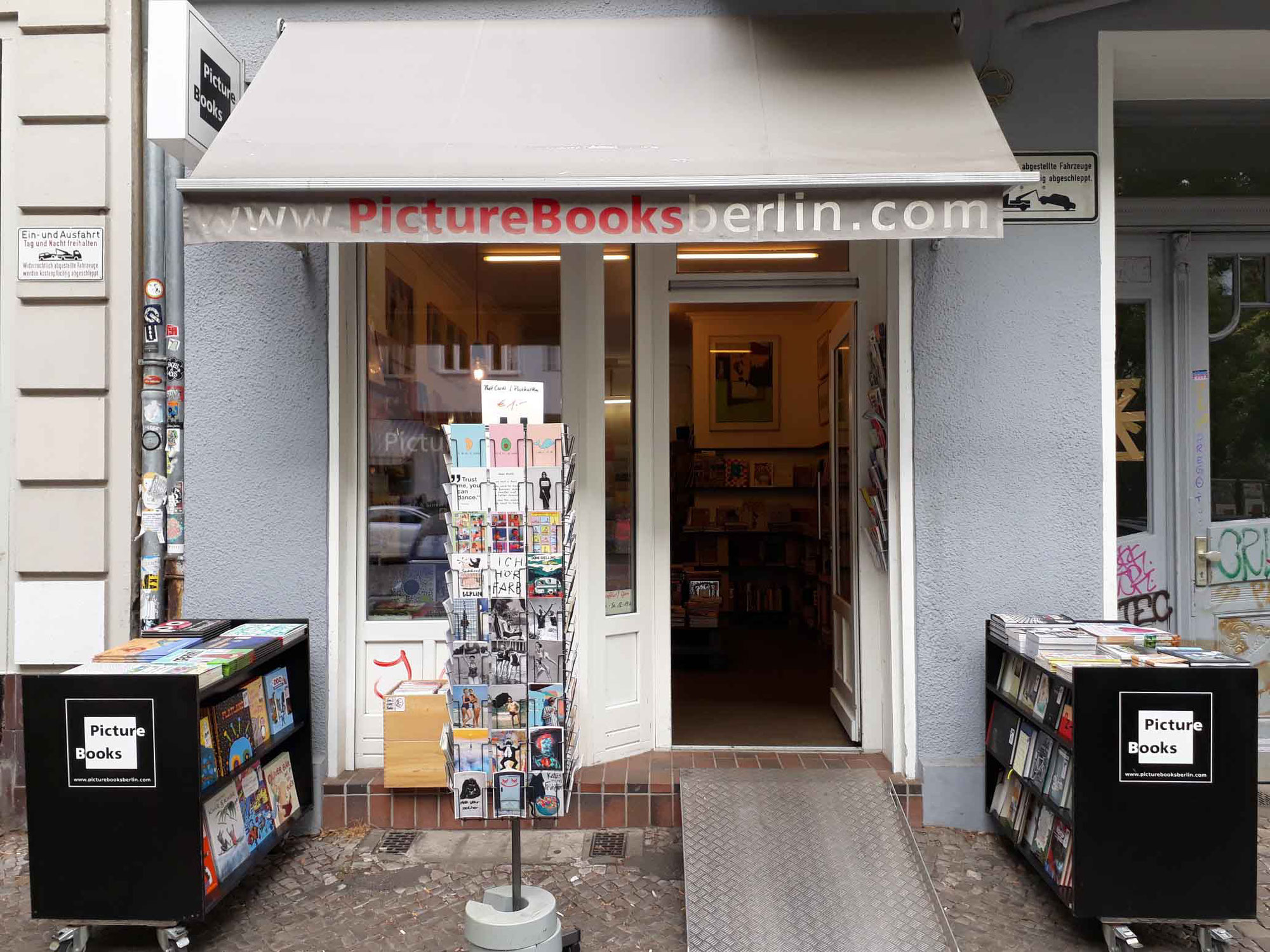 Top 5 book stores in Berlin Neukölln