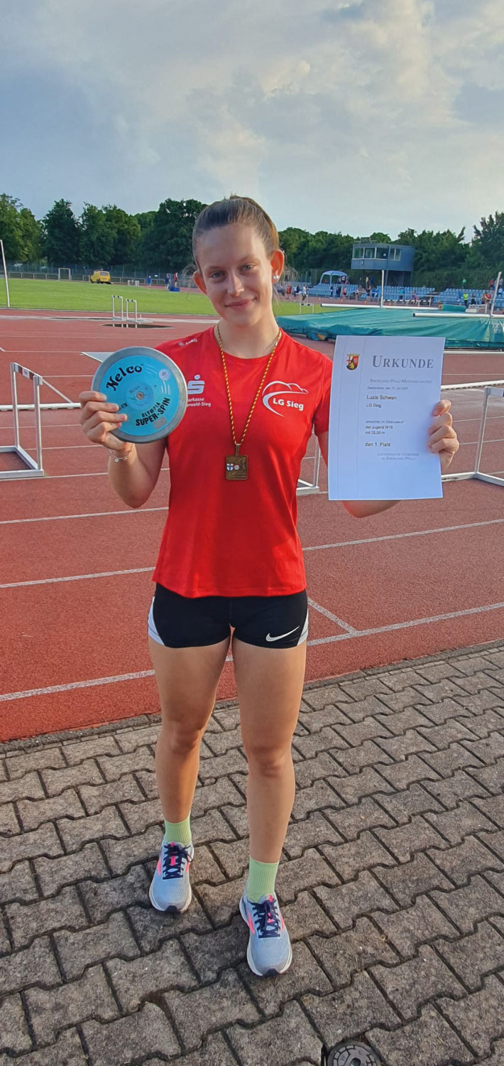 Rheinland-Pfalz Meisterschaften U16/U20: Luzia Schwan holt Diskustitel in den Westerwald