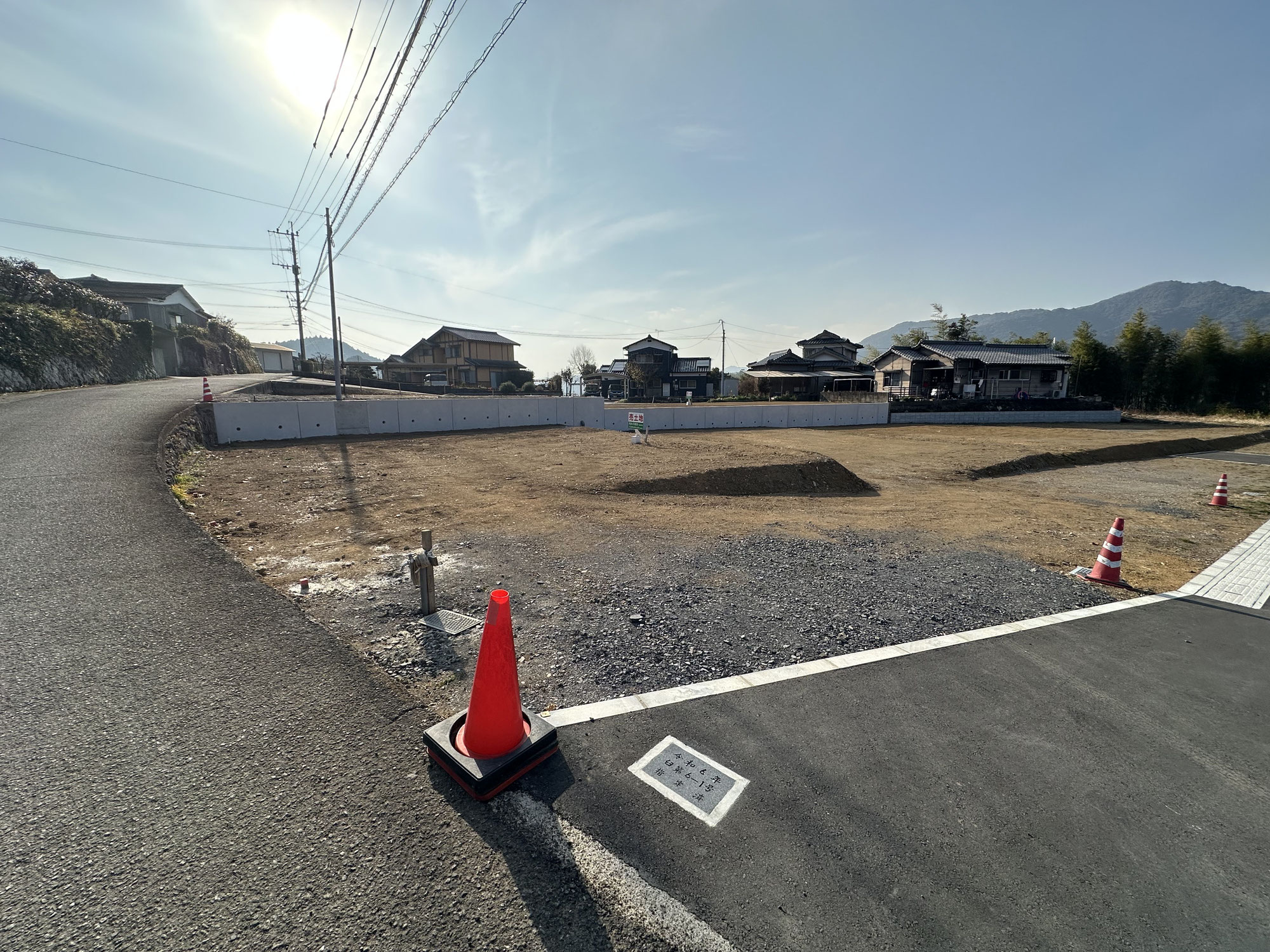 【望月　分譲宅地】727.76万円　坪単価11万円