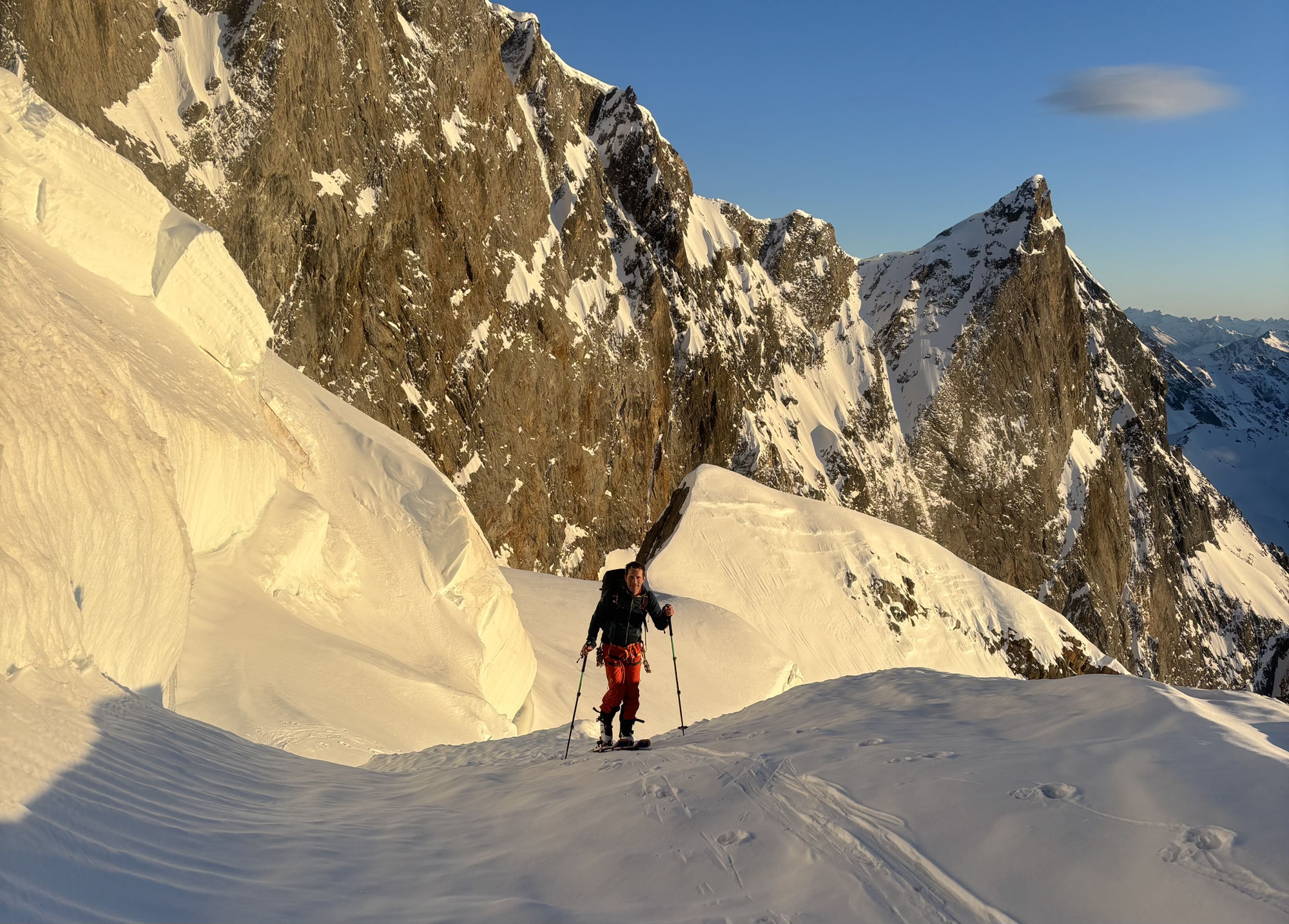 Mont Dolent 3823m