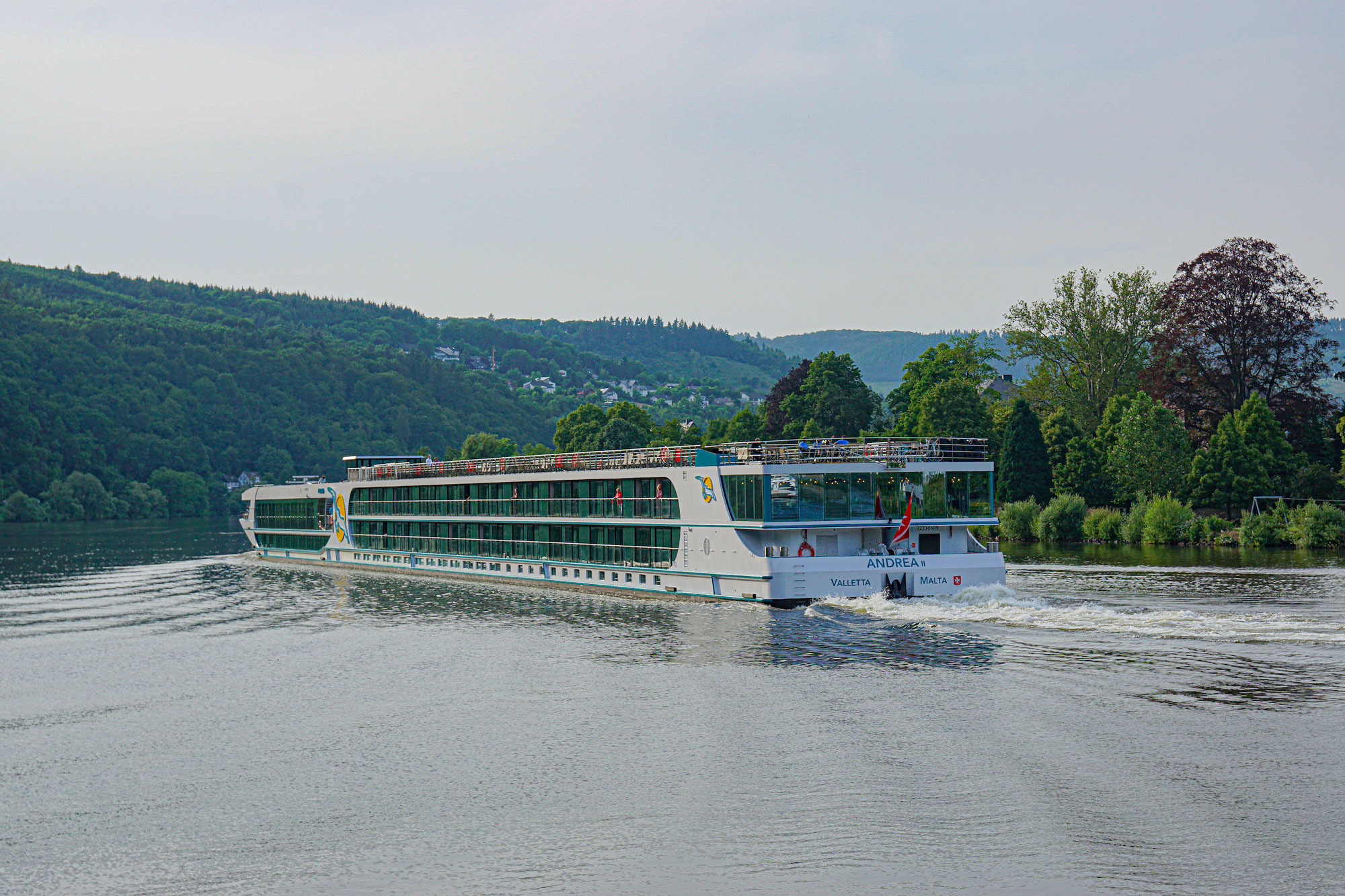  Flusskreuzfahrt Ratgeber - Flusskreuzfahrt Entdecker Illustration 