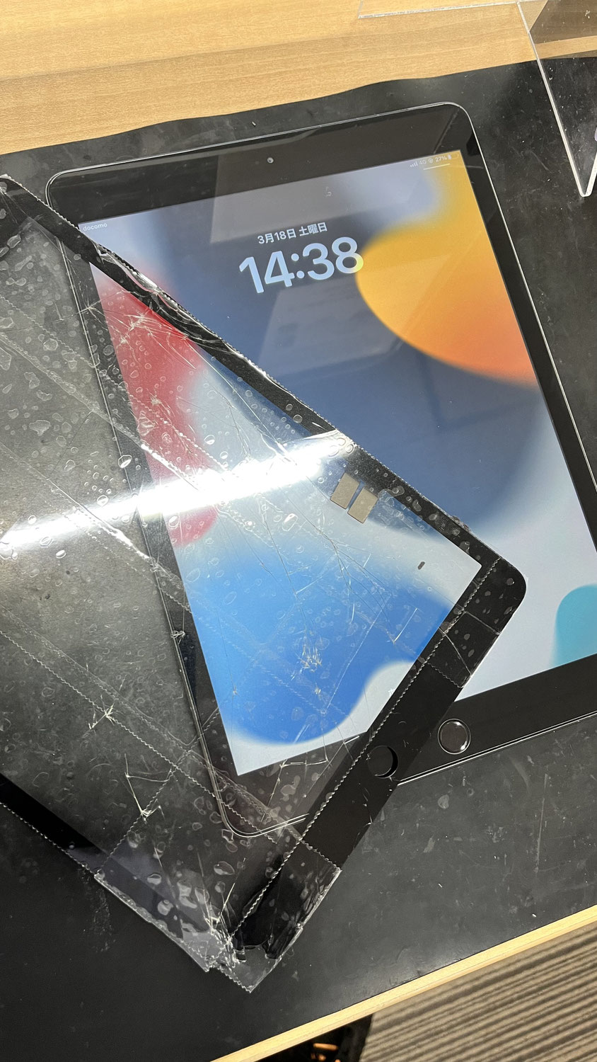 iPad7 ガラス割れ修理