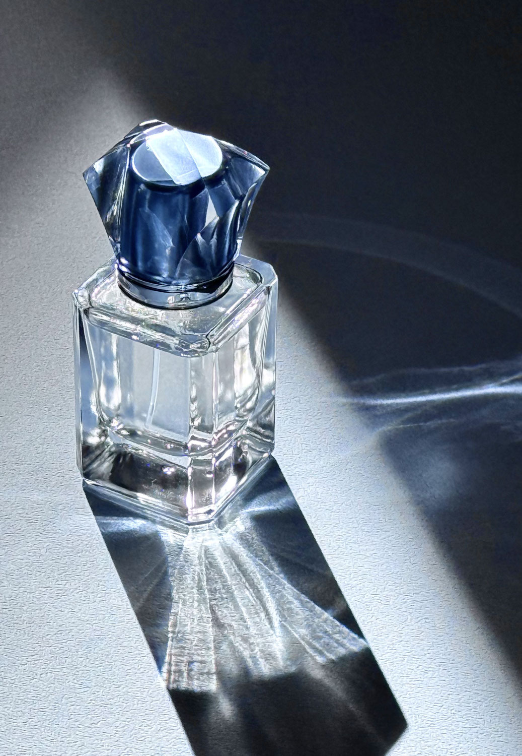 新製品「エーゲブルー」のお知らせ