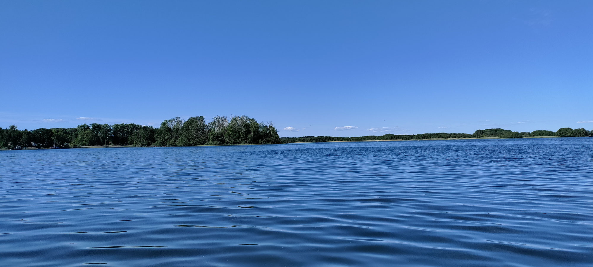 Ferienhaus an der Mecklenburger Seenplatte: Rudern auf dem Krakower See: Körper und Geist im Einklang