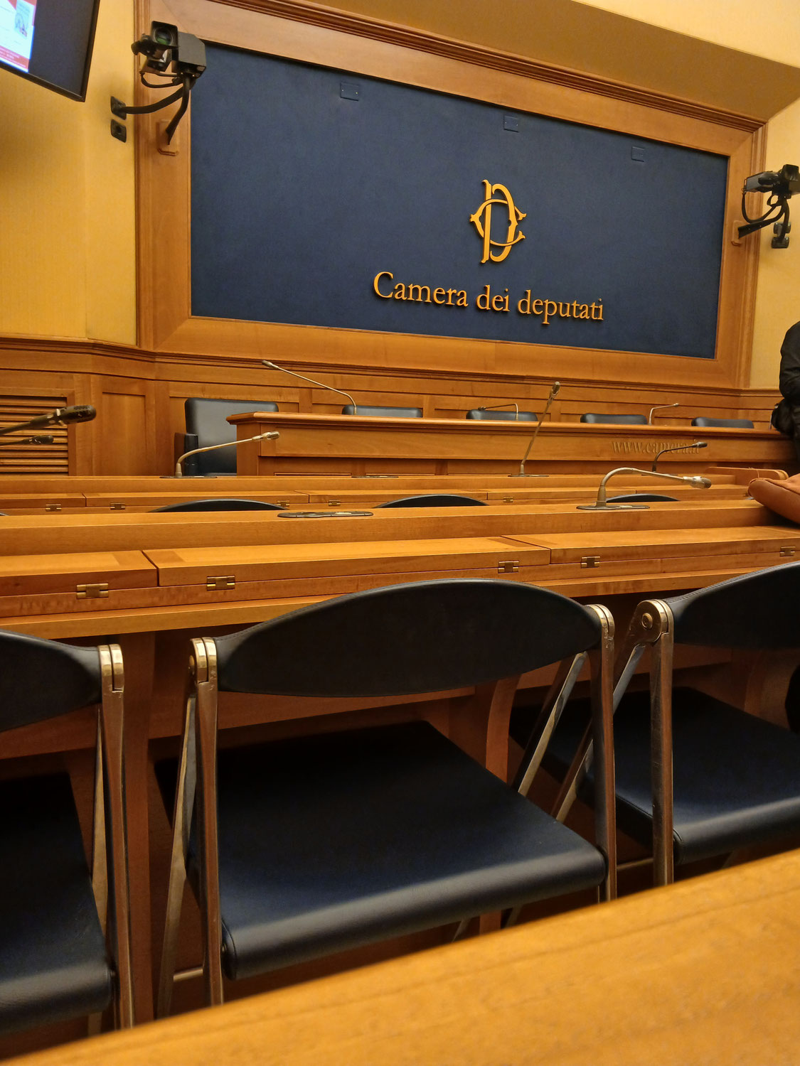 ROMA Sala Stampa della Camera dei Deputati Presentazione della Proposta di Legge Disposizioni per il riconoscimento e l'adozione del LIBRO DEI SAPERI