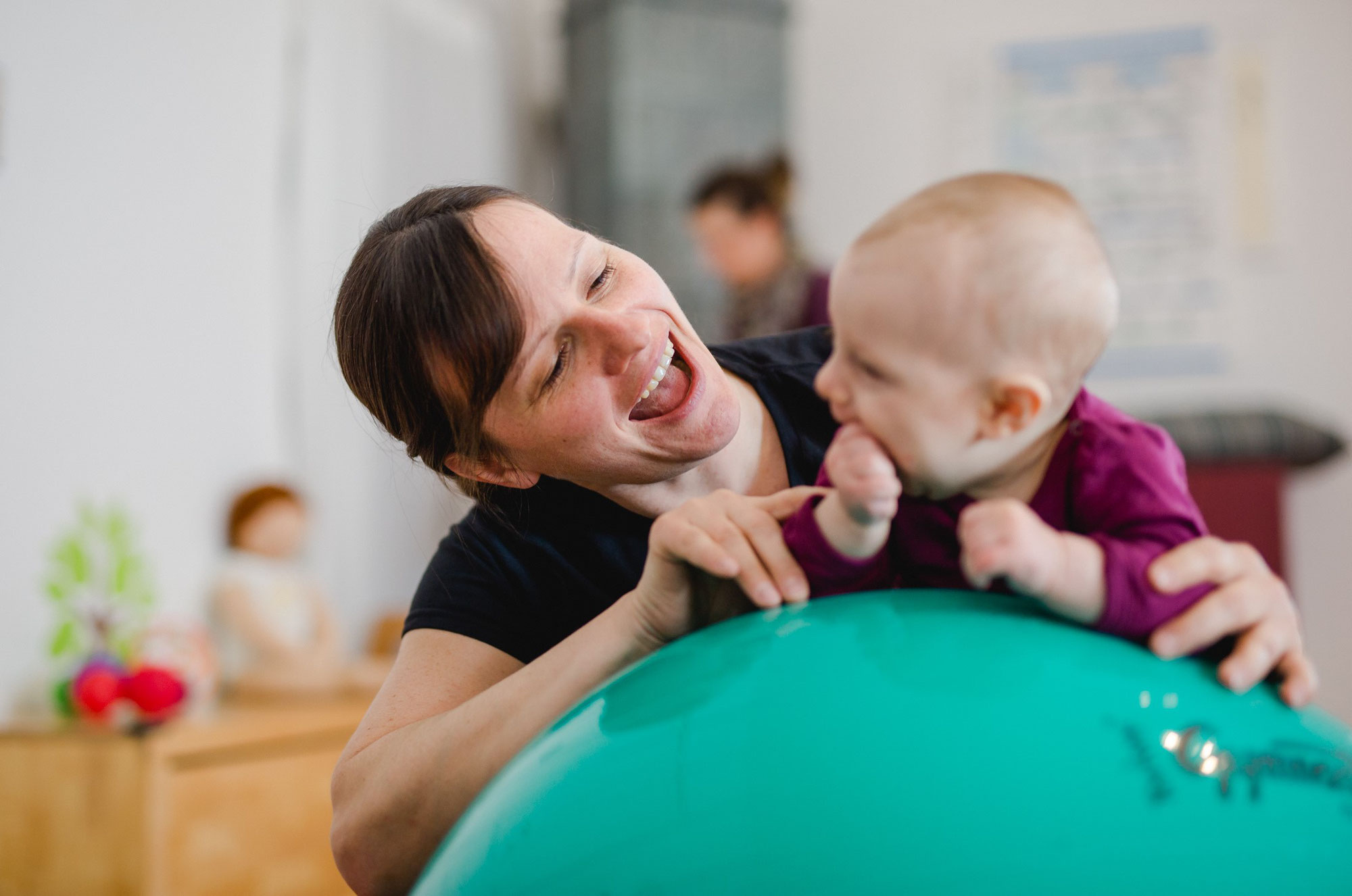 Meine Empfehlung für die Mutter-Kind-Pass Untersuchungen + 3 Tipps für entwicklungsverzögerte Babys