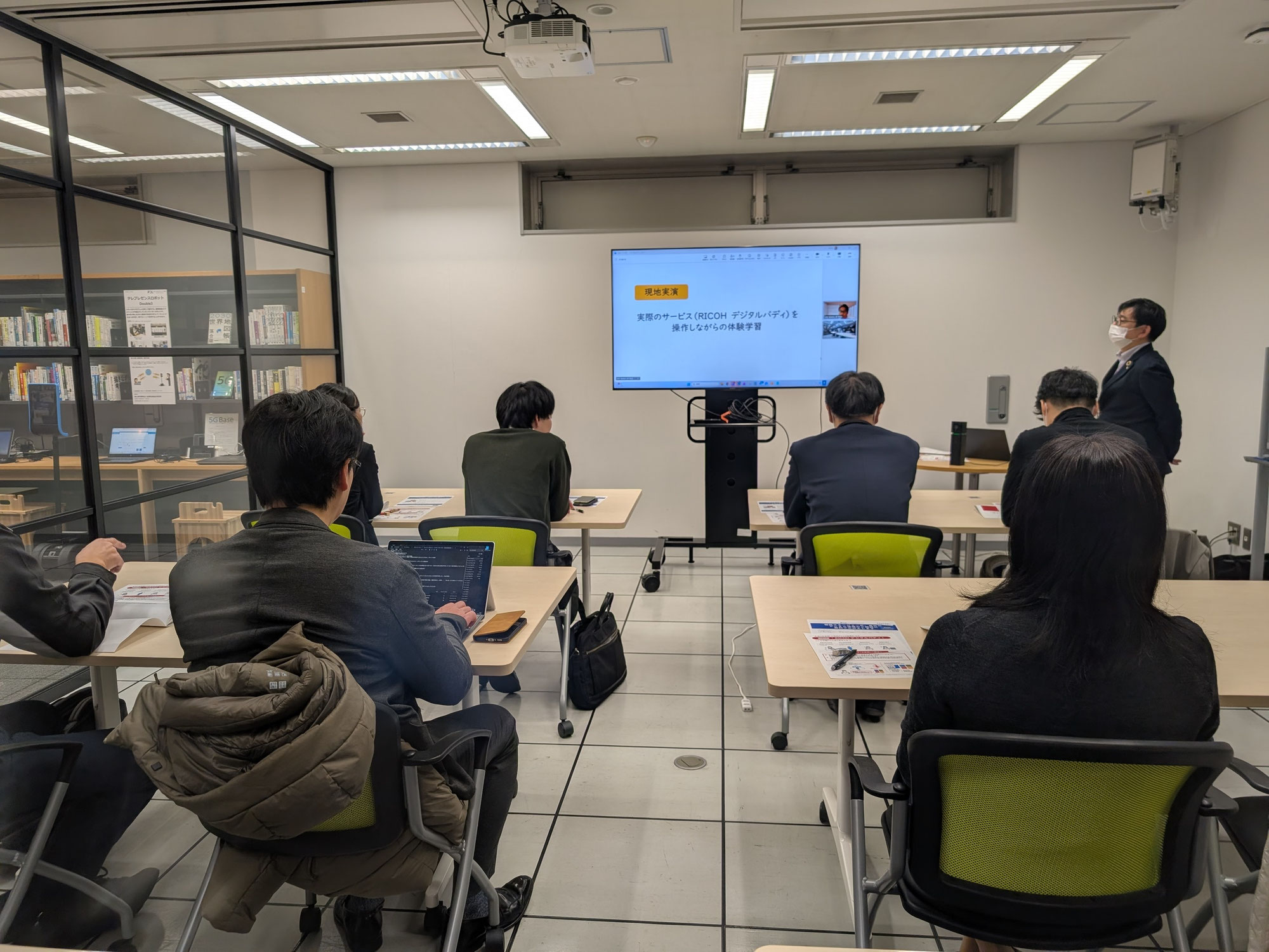 「探すから、聞くへ」生成AIで変わる社内文書検索体験セミナーを開催しました