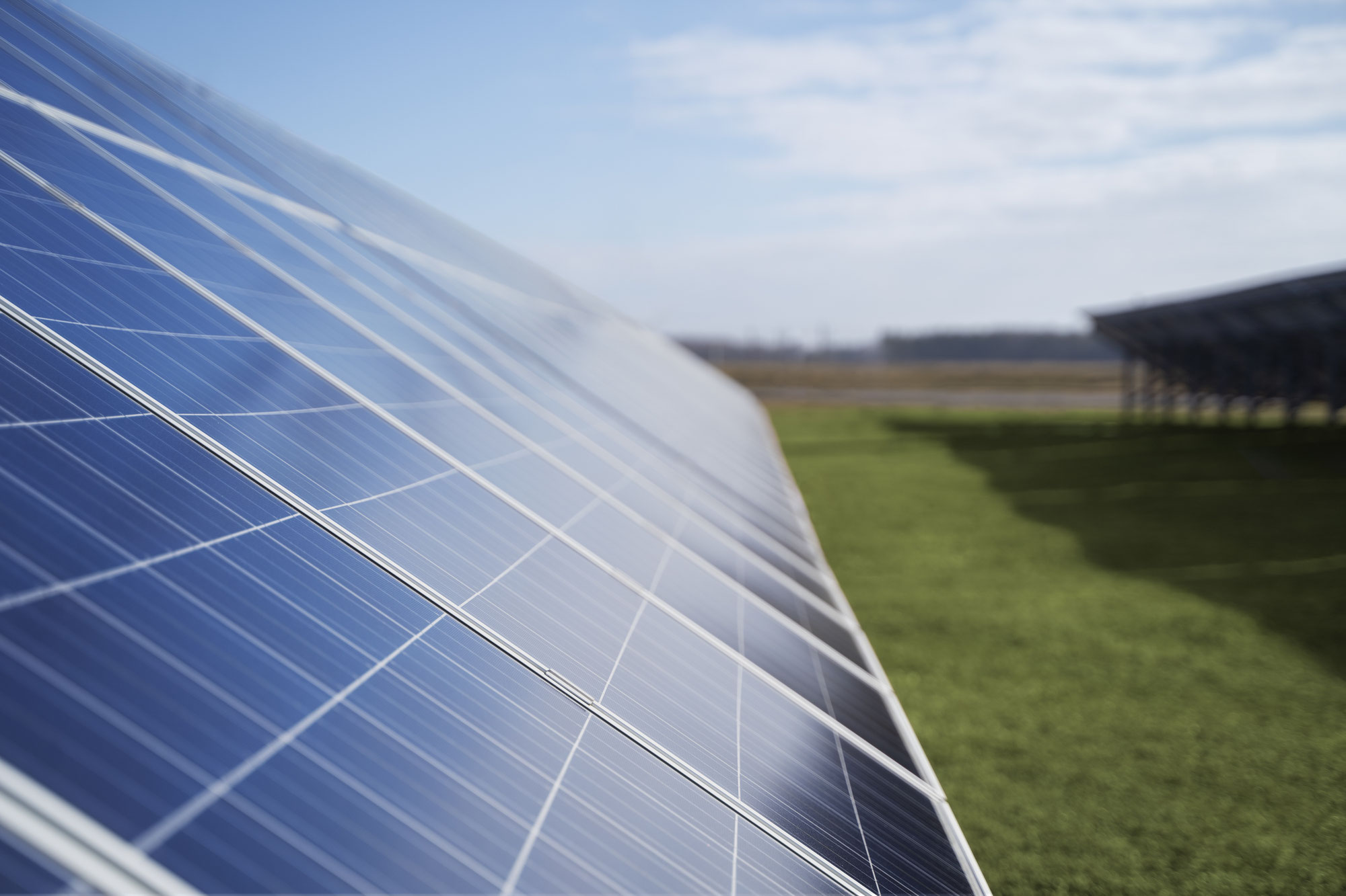 Warum Photovoltaikanlagen den TESLA Speicher lieben