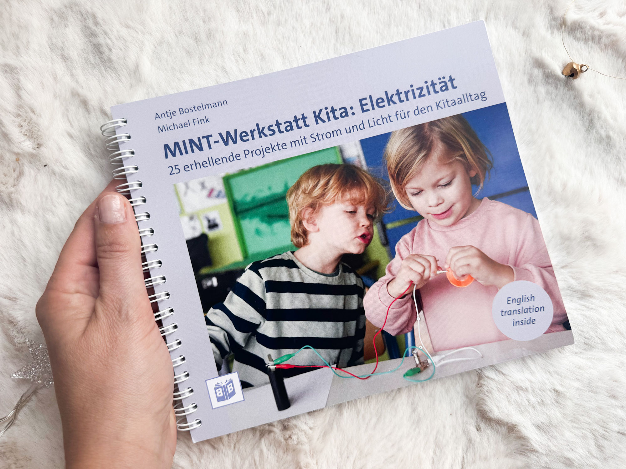 Elektrizität entdecken mit Kindern – frühe Bildung beginnt dort, wo Kinder Fragen stellen dürfen.