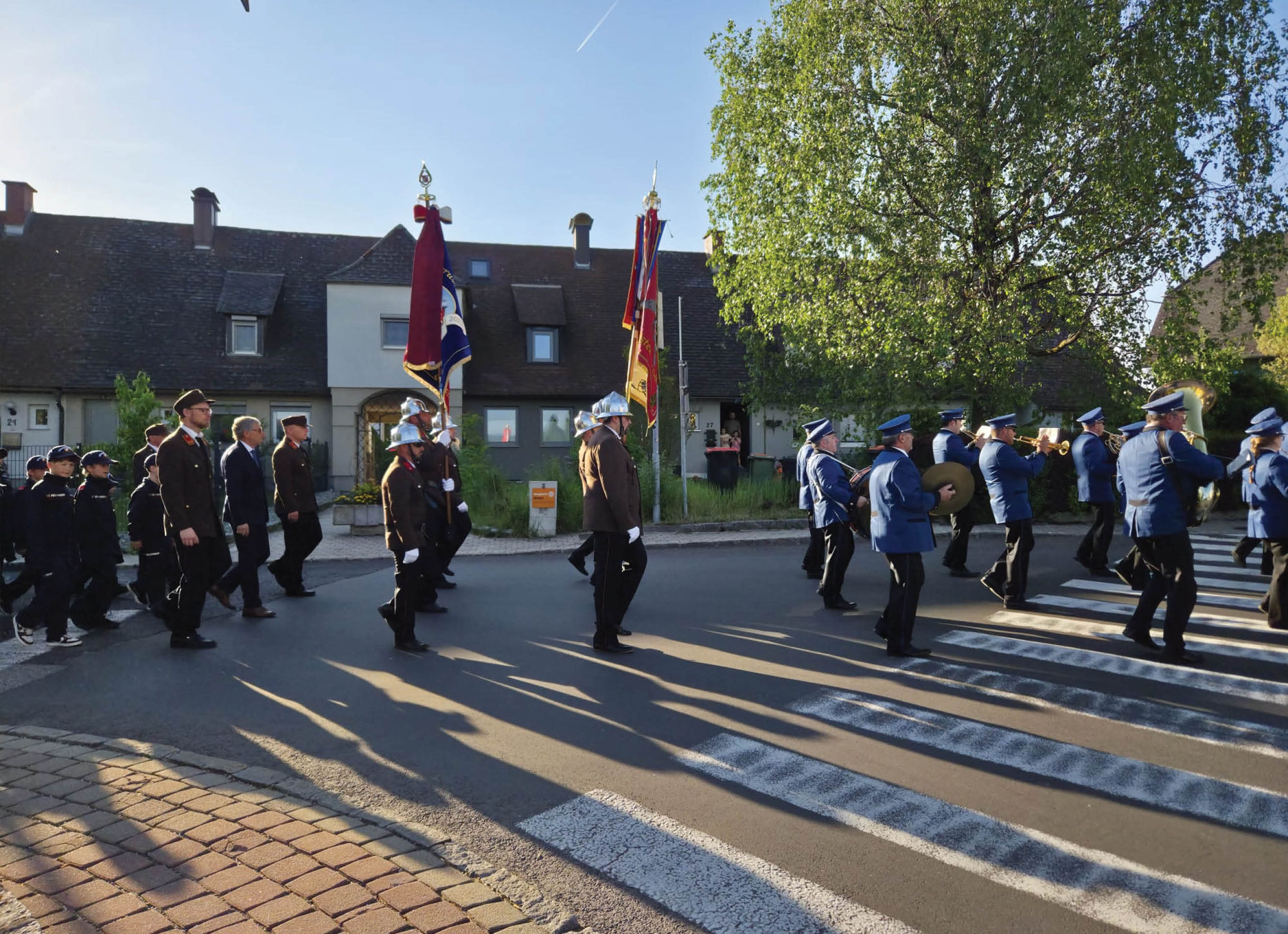 Feierlicher Gottesdienst zum Florianitag in Lenzing