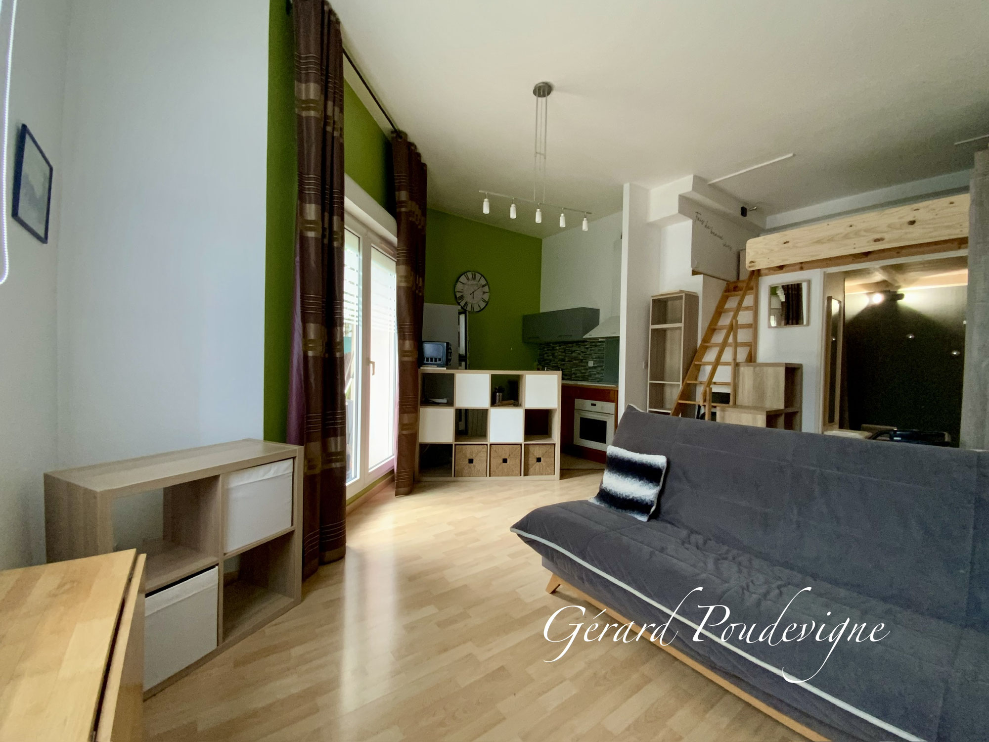 Location Studio avec Jardin et Cave à Montesson