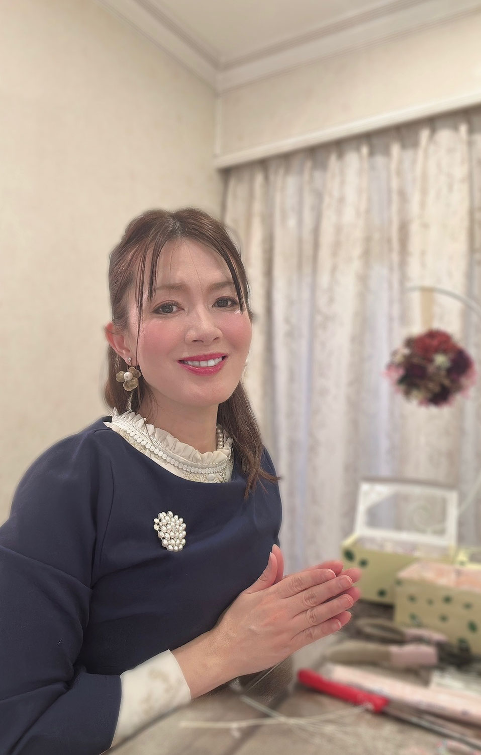 本日は『 2026 神様に御守りいただけます華やぎモダンお正月飾りフラワーアレンジメント講座の』のお打ち合わせに行ってきます！