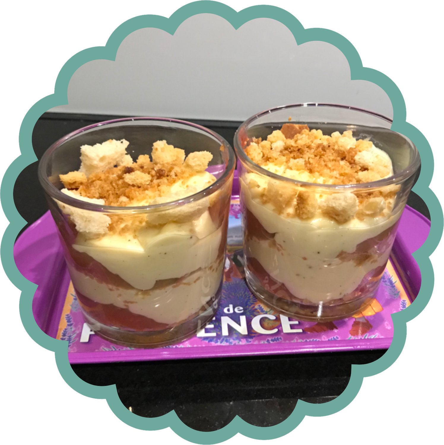 Apfel Trifle mit Himbeeren