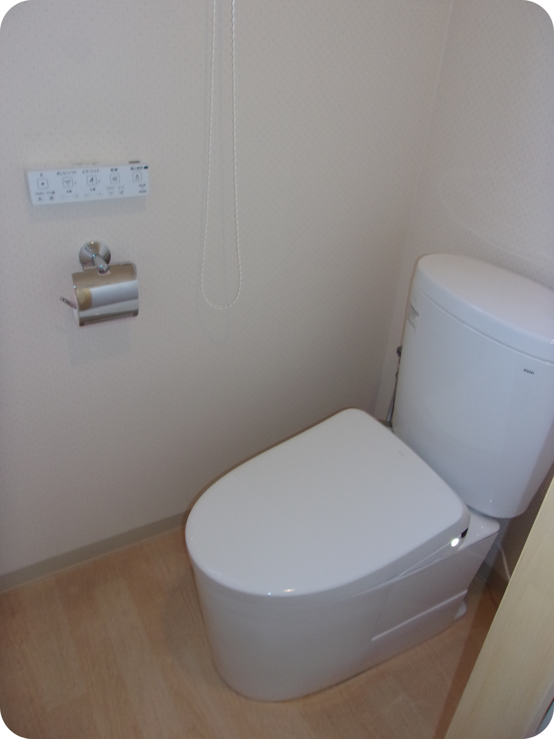 燕市｜ウォシュレット故障によるトイレ交換｜ナショナルからTOTOピュアレストEXへ｜藤沢総業
