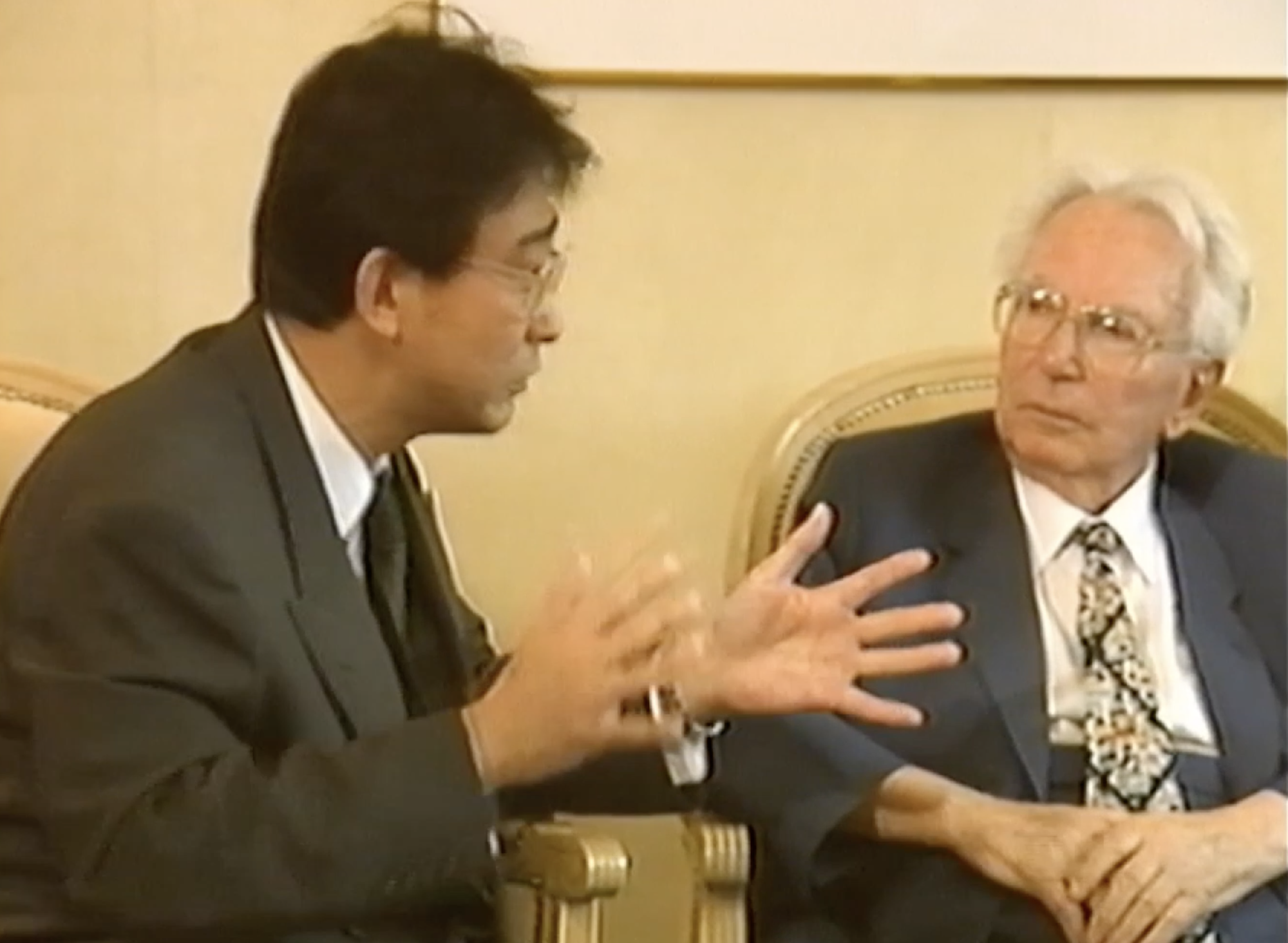 貴重な映像をご自宅で【国際実存療法士eラーニング】