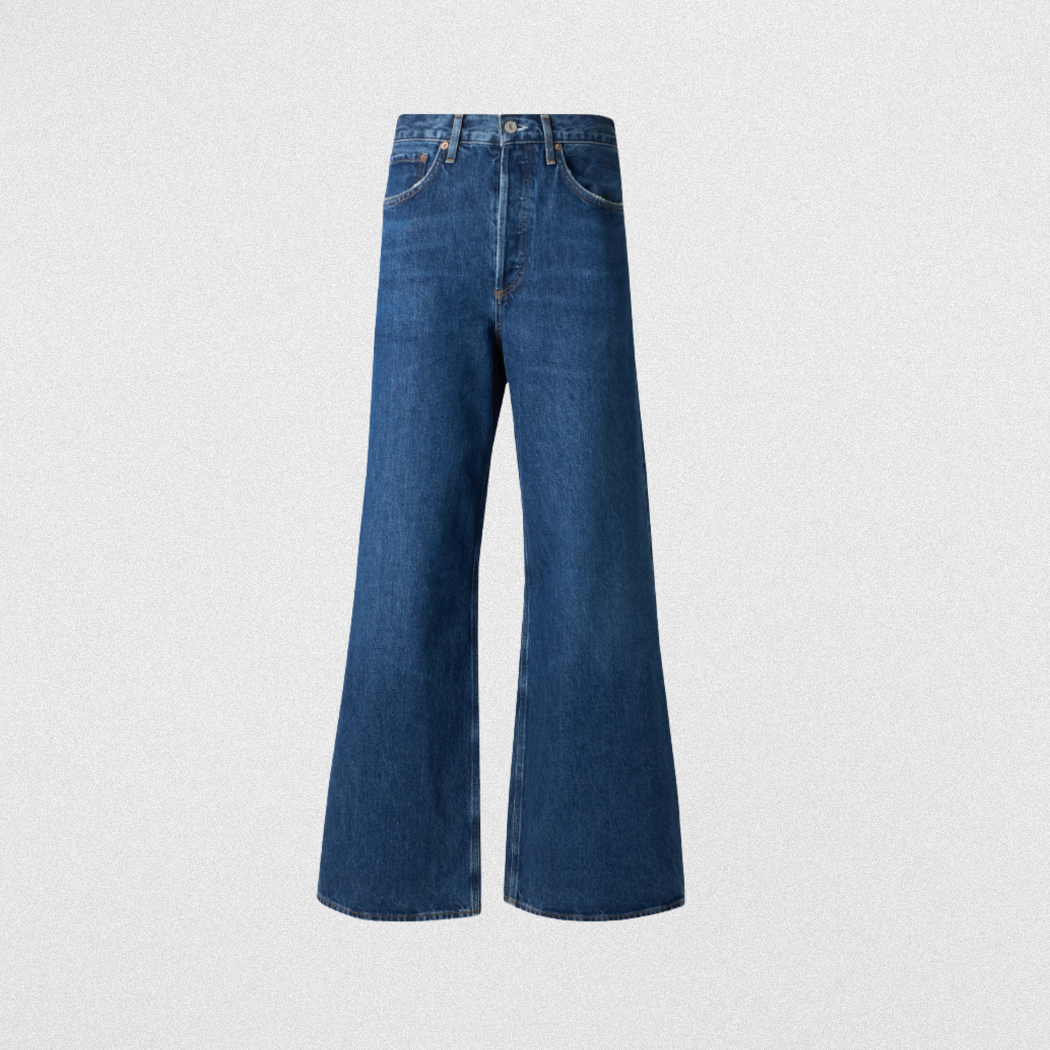 Der Styling-Trick für Wide-Leg-Jeans