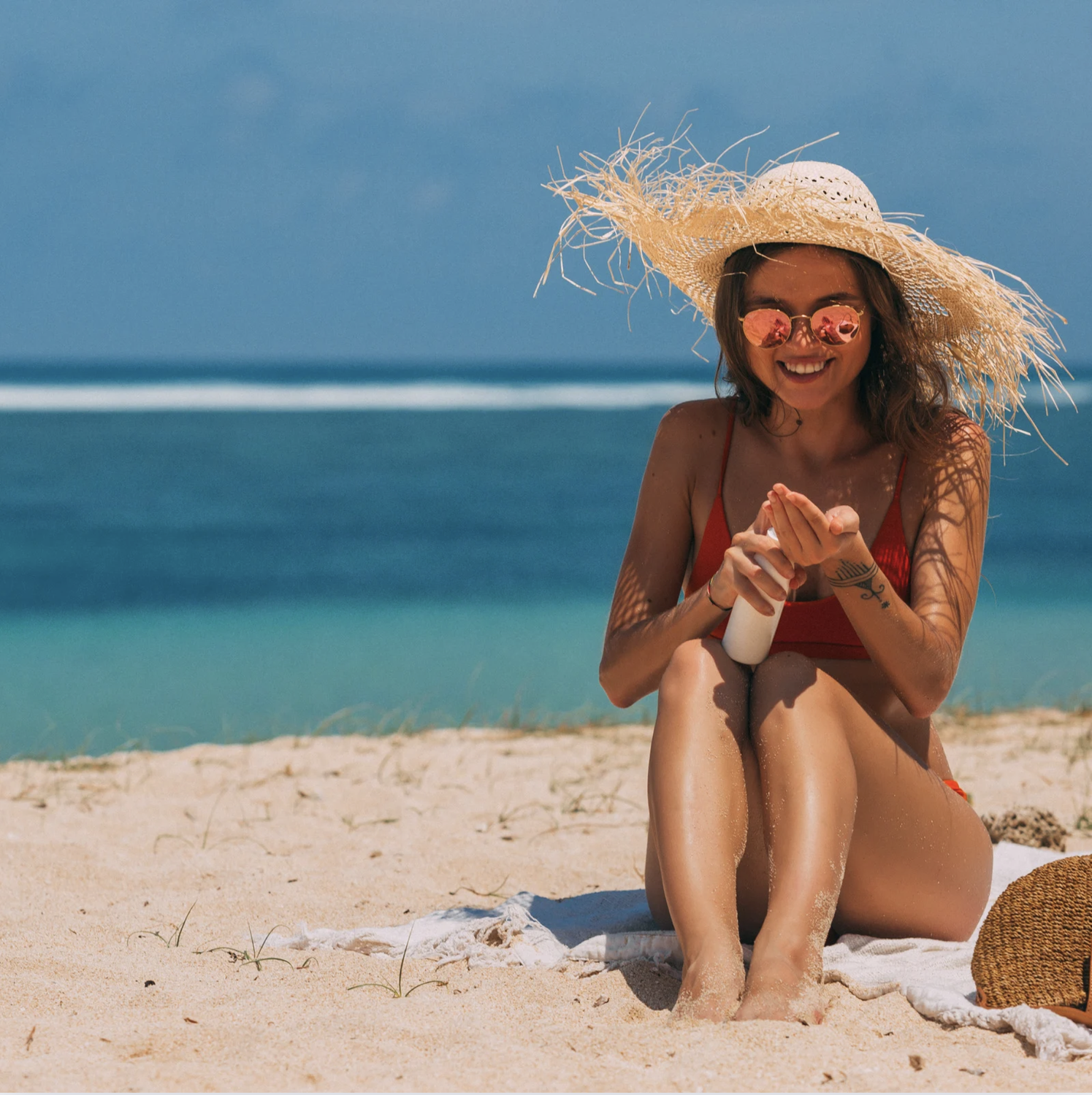 Routine beauté après une journée au soleil : prenez soin de votre peau avec douceur.