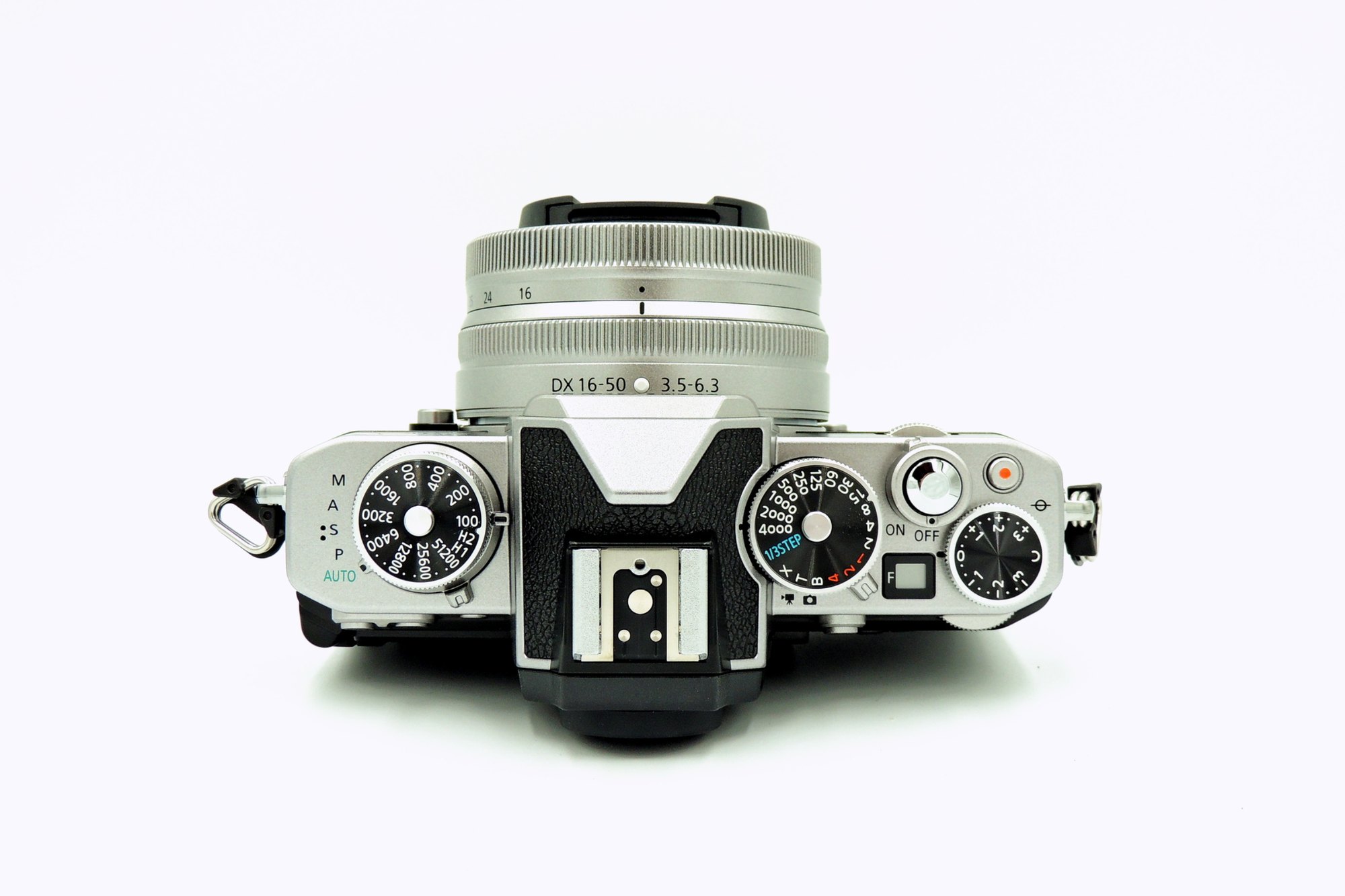Systemkamera oder Spiegelreflex kaufen? DSLR oder DSLM - Welches System ist besser für Fotografen?