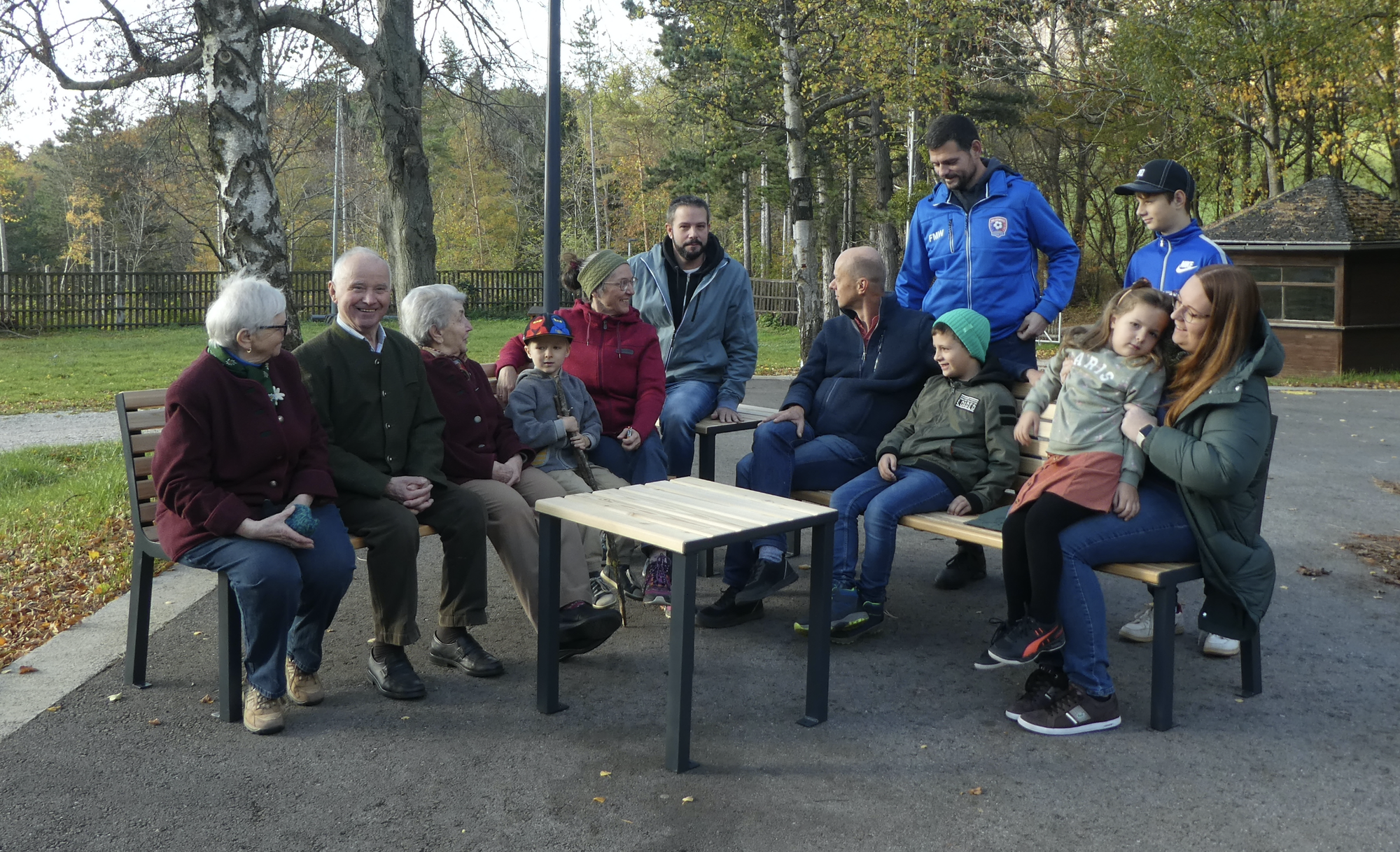 Aktion „Stolz auf  unser Dorf“ –  Generationen verbinden