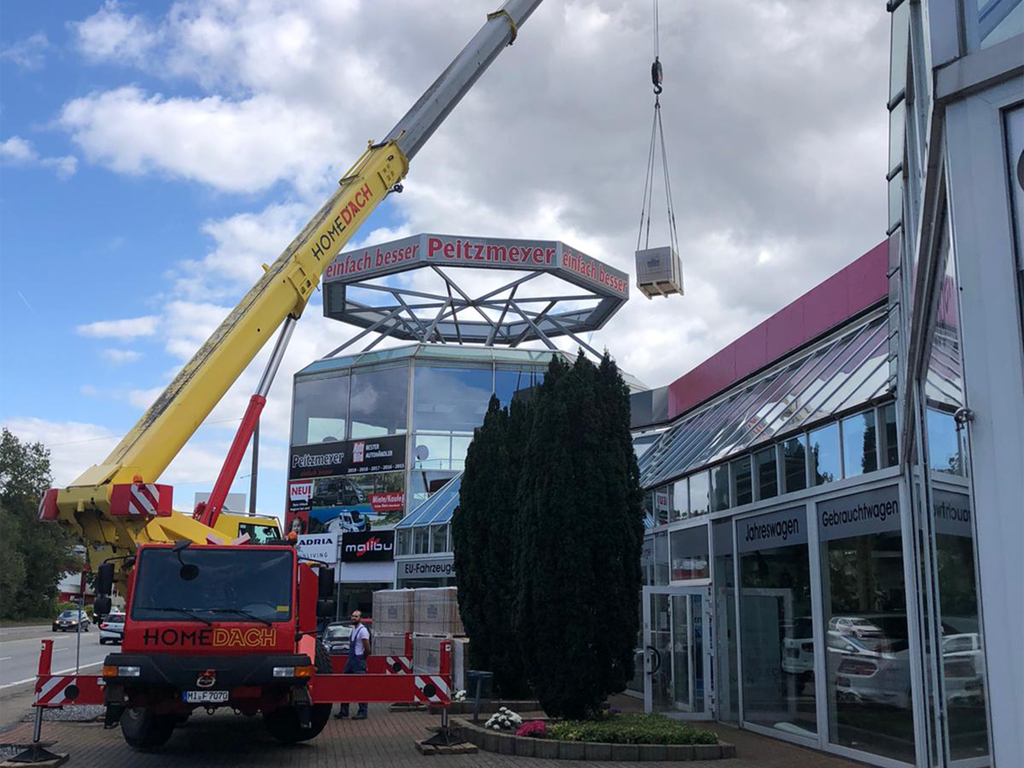 Autohaus Peitzmeyer rüstet sich für die Zukunft