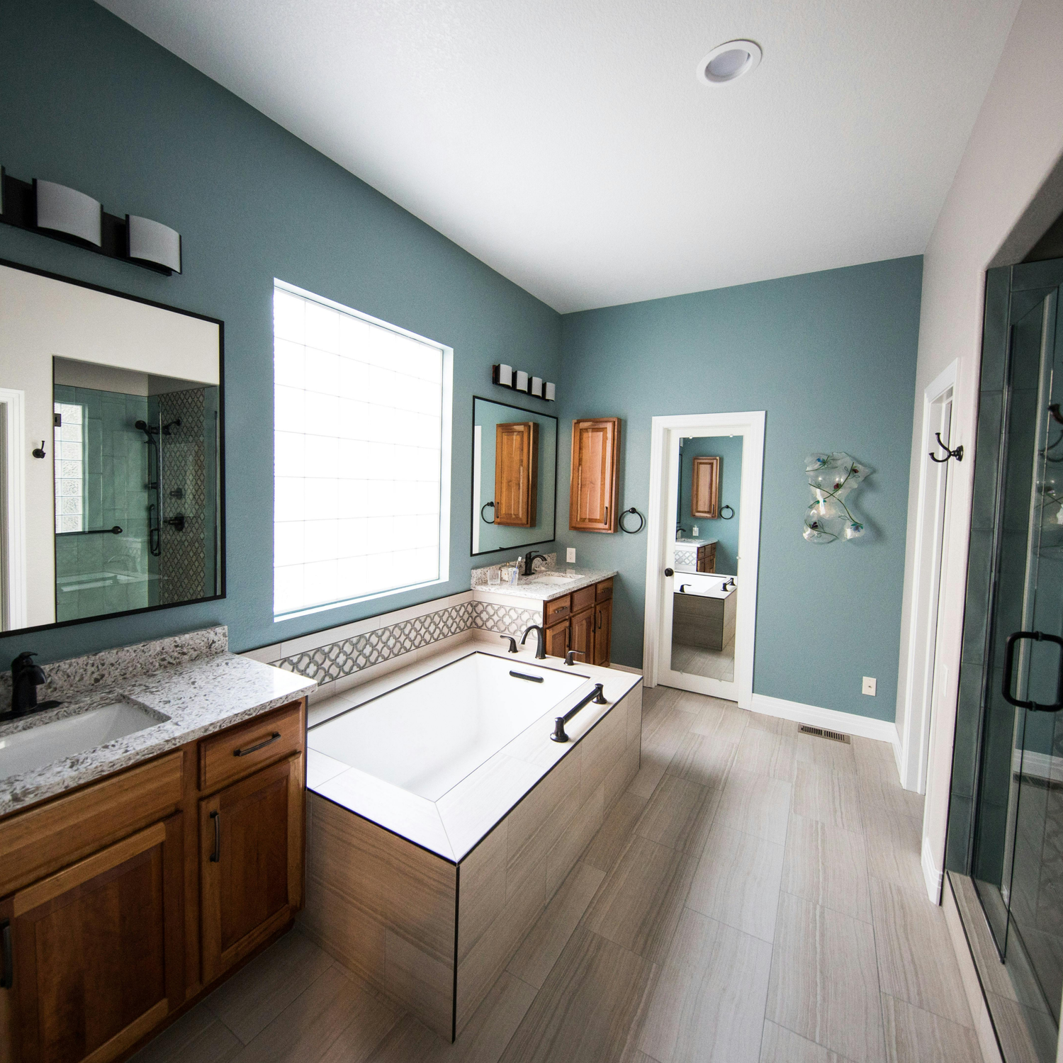 Bring Your Gladesville Retro Bathroom into the Modern Day
