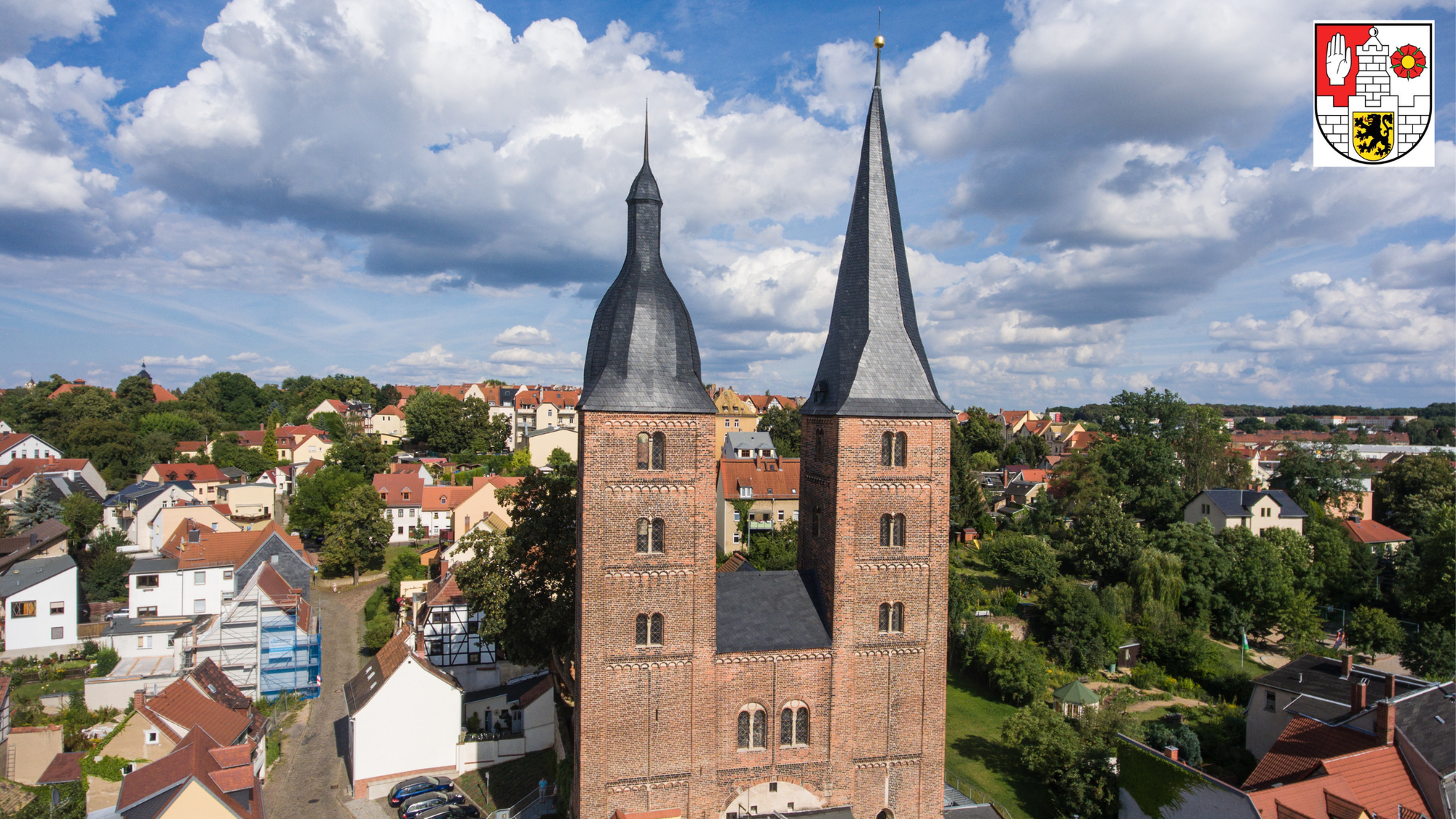 Entdecke das kulturelle Erbe von Altenburg: Residenzschloss, Kirchen und Museen