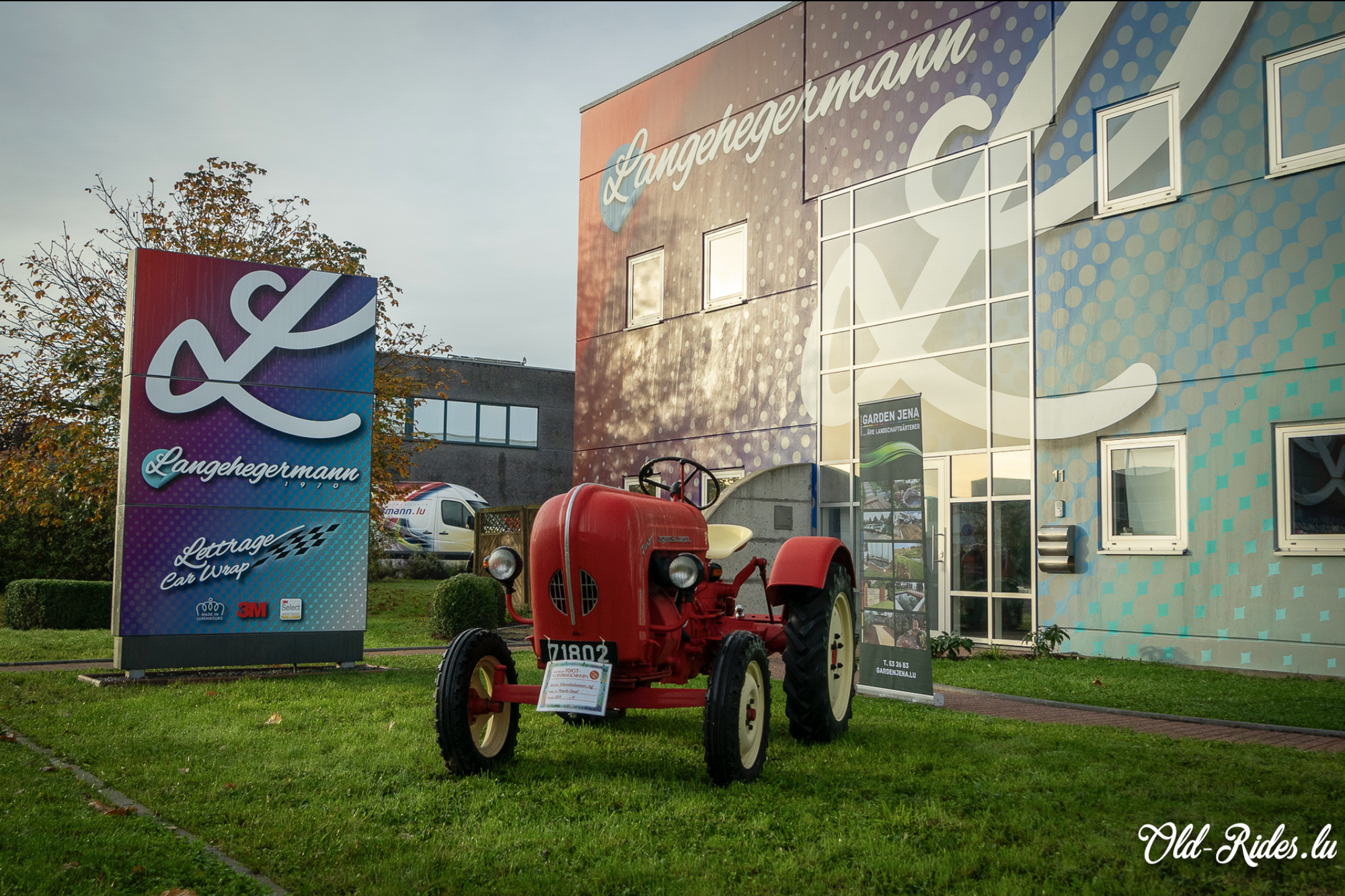 LOF Oldtimer Breakfast by Lettrage Langehegermann
