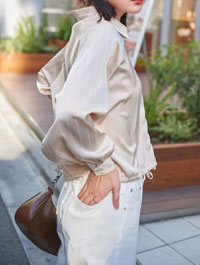 ブルゾンタッチのブラウス  フォーユー価格　3,680円(税込)  ［BEIGE］   