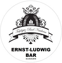 Häppchen und etwas gegen den Durst im Foyer des Großen Konzertsaales, dem Zentrum der Ernst-Ludwig-Buchmesse