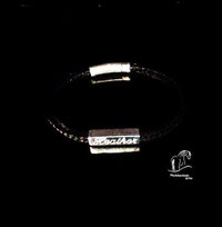 Pferdehaararmband eckig/quadratisch geflochten mit Hülse und Gravur- Hebeldruckverschluss-925 Silber