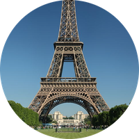 Private tour Paris Eiffel Tower at night