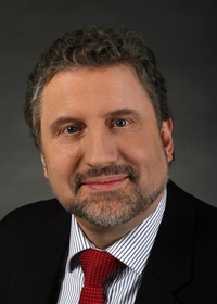Portraitfoto von Harald Fischer, Personalberater und Kooperationspartner der Vossmann Unternehmens- und Personalberatungberatung