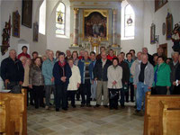Die Mitglieder des AC Seniorenkreises aus Ast pilgerten zur Wallfahrtskirche auf den Lamberg.