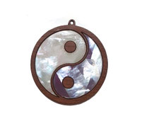 Pendentif nacre découpe laser
