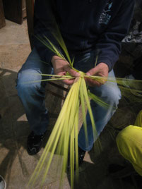 SAN-MARTINU-DI-LOTA  Confection des palmes