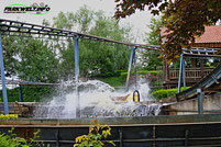 Wildwasserbahn Log Flume Zamperla Wunderland Kalkar Wasserbahn