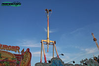 Infinity Hoefnagels Stuttgard Schausteller Kirmes Volksfest KMG Inversion XXL Überschlag Schaukel Größte Weltweit